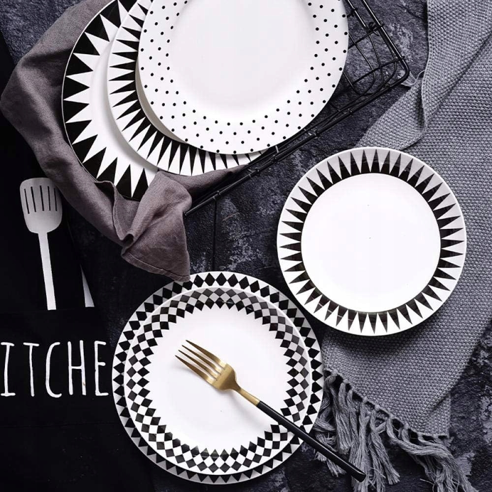 SERWIS OBIADOWY 18 ELEM DLA 6 OSÓB KPL TALERZY ZE ZDOBIENIEM W ROMBY SZKŁO