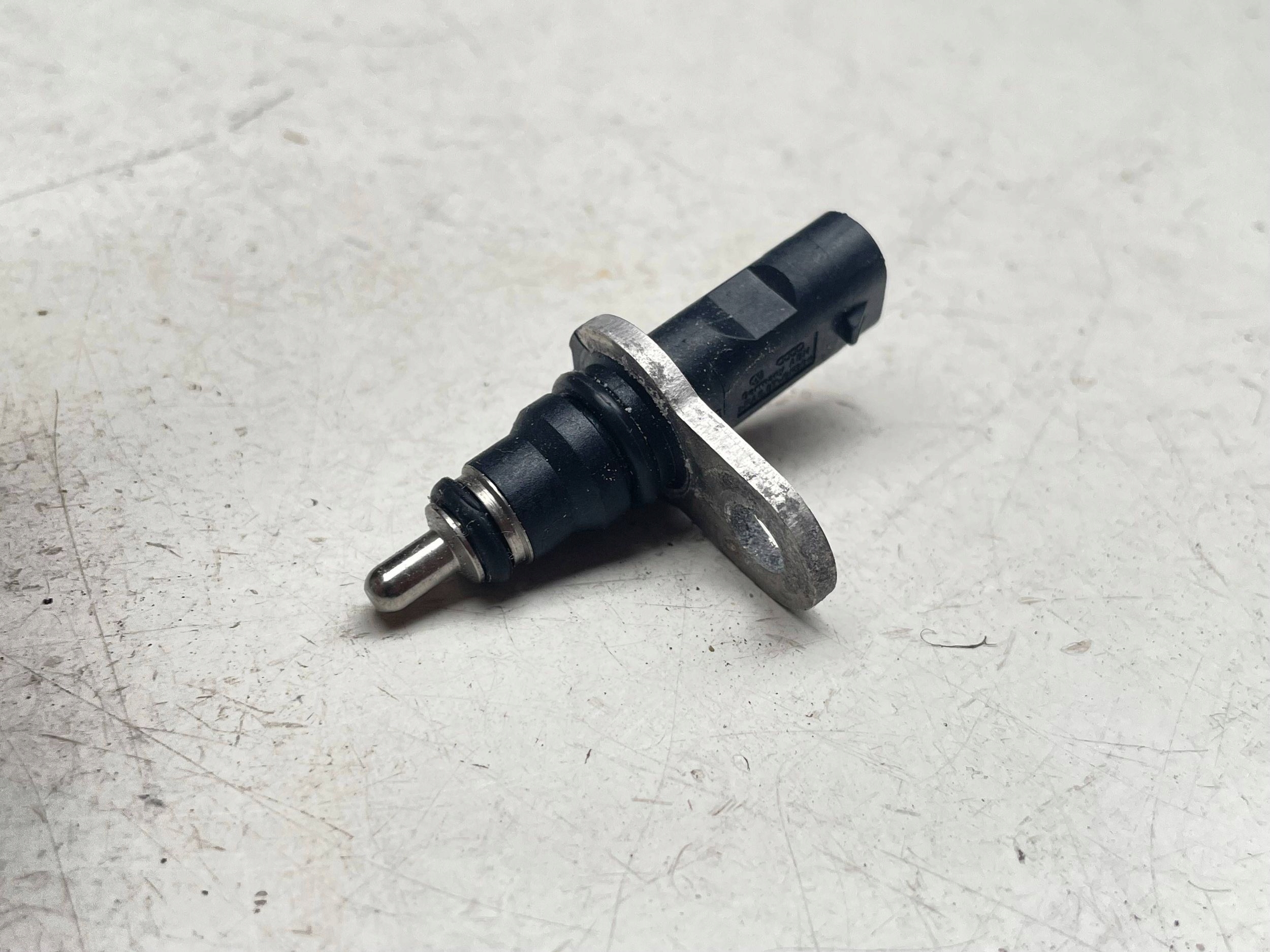 OE VAG snímač teploty vody VW GOLF 2,0 13- 079919525B !J