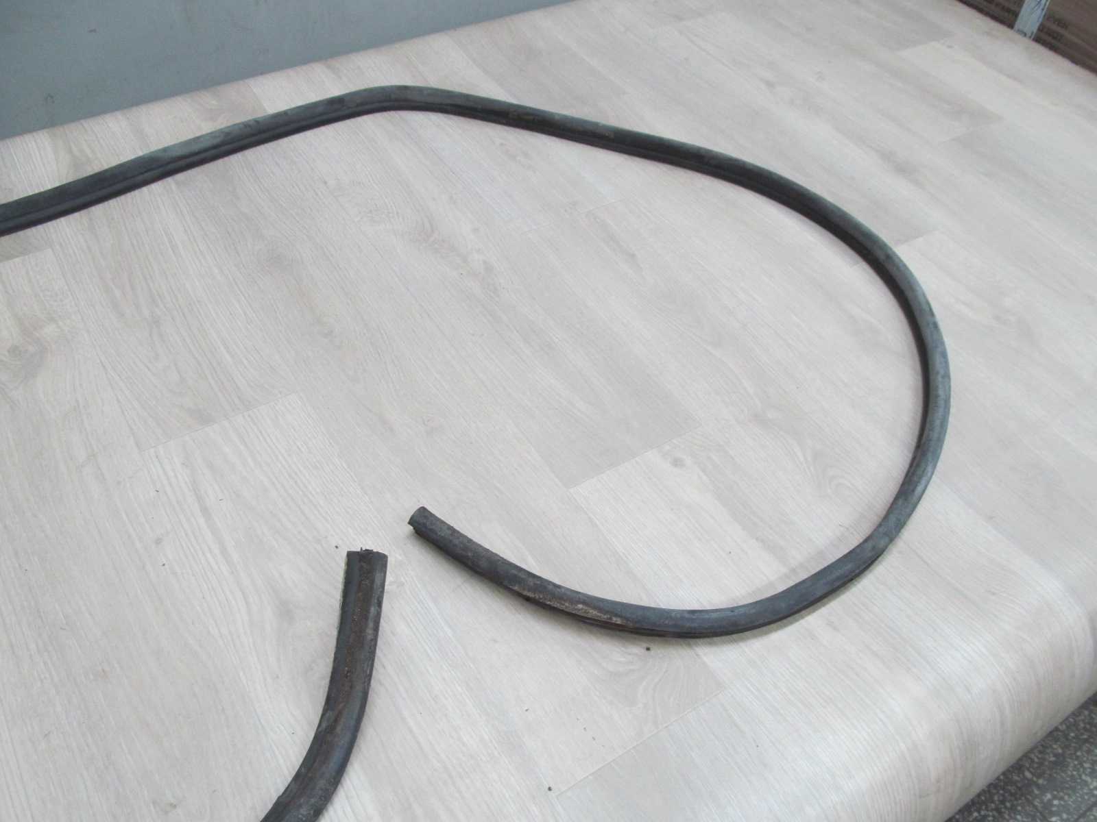 DAF LF 45 55 RENAULT MIDLUM 06 USZCZELKA DRZWI LE Weight with packaging 1 kg