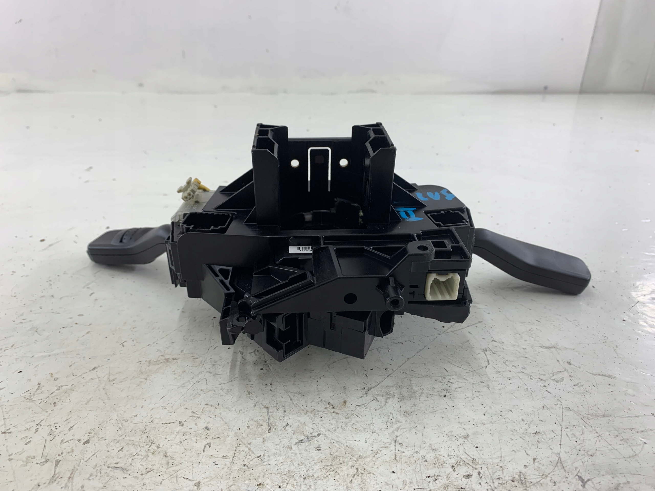 FORD FOCUS MK2 commande levier commodo sous volant