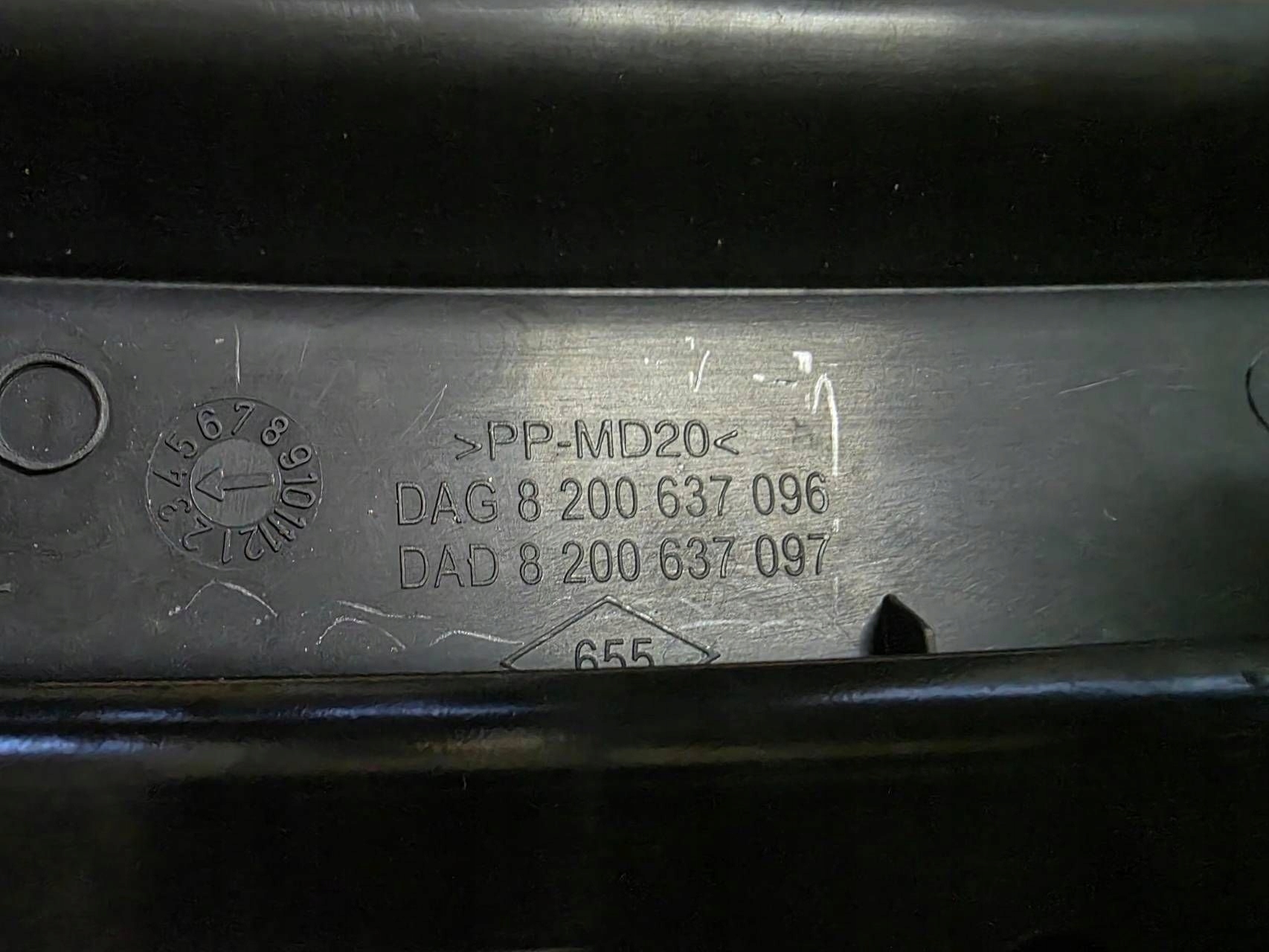 torpedo grid front RENAULT WIND OE 8200637096