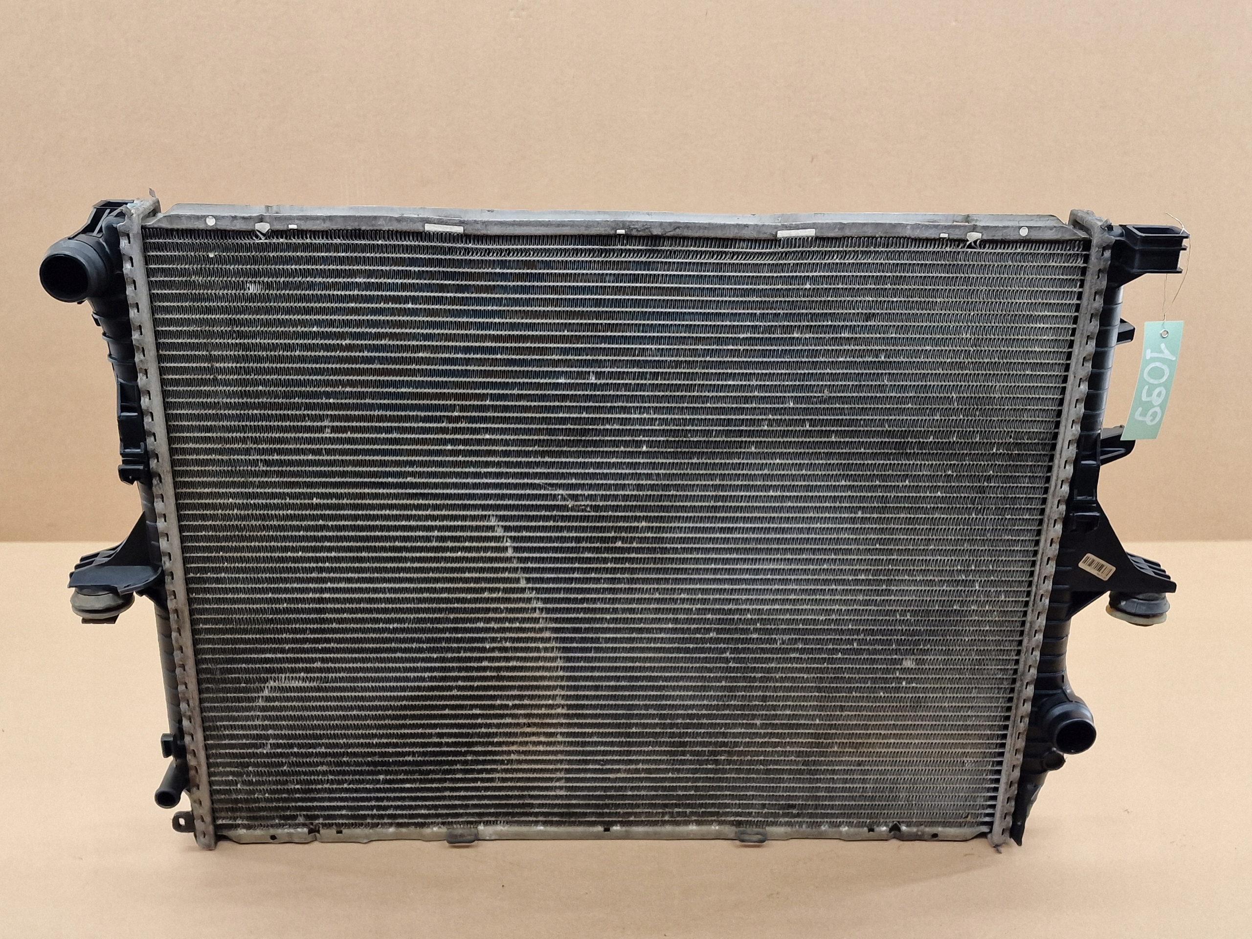 РАДІАТОР ВОДУ AUDI Q7 4Llb PORSCHE CAYENNEpa VW TOUAREGl
