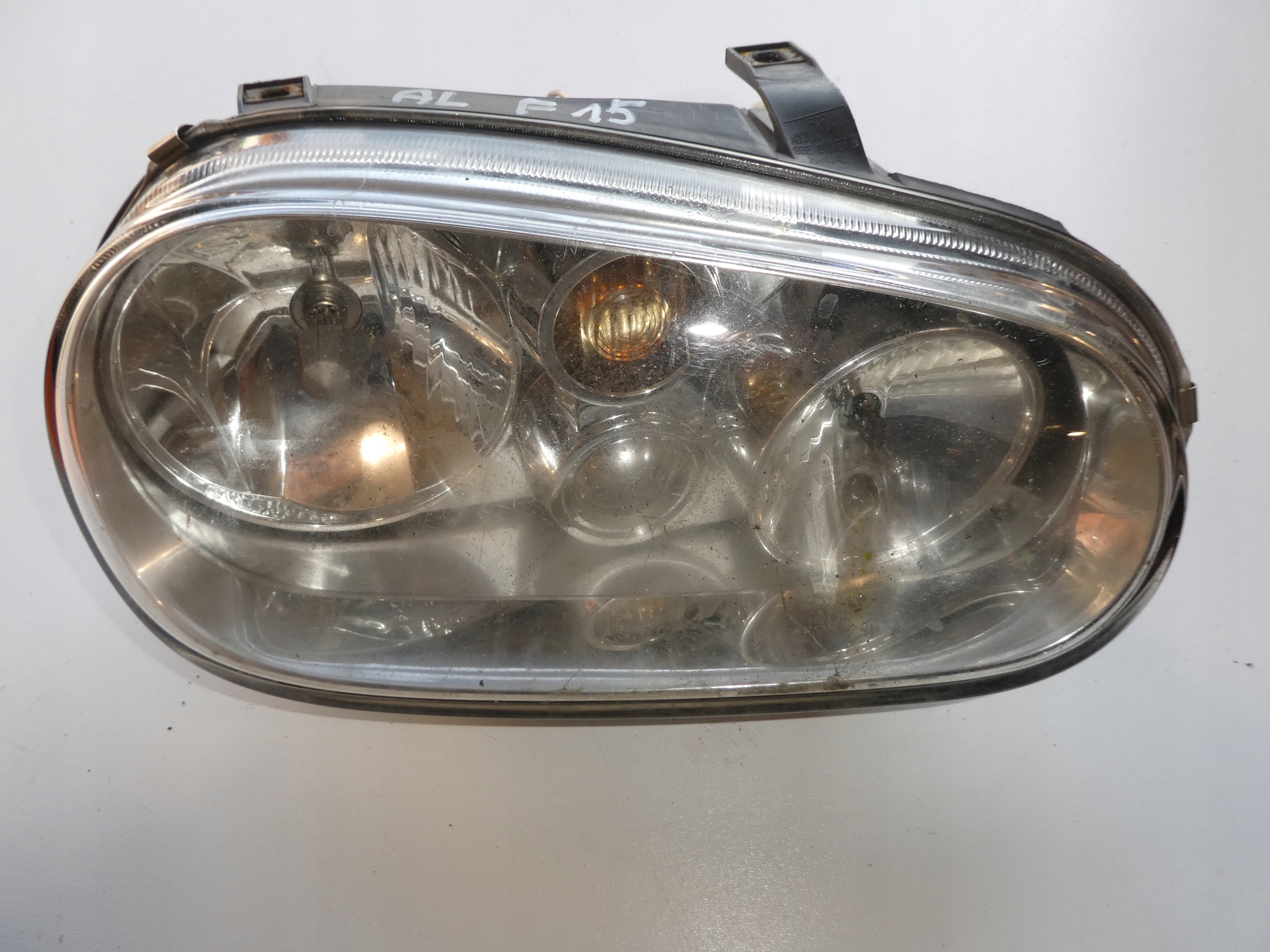 light right front VW GOLF IV