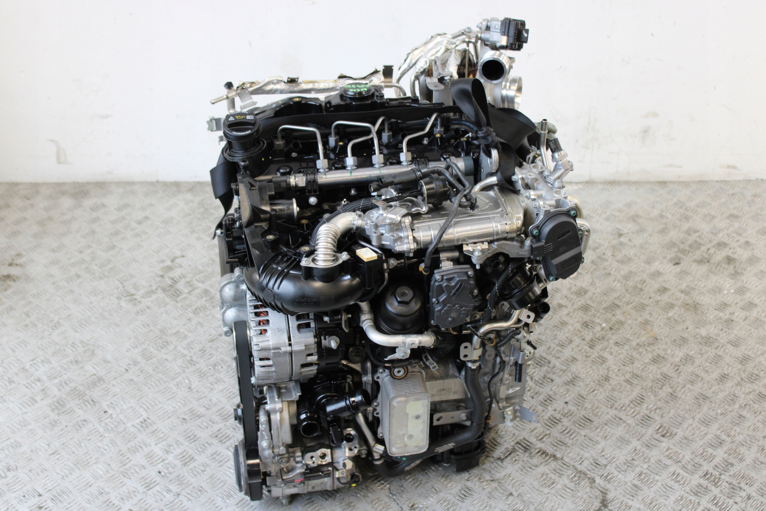engine MOTOR complete MERCEDES CLA II 2 W118 2.0 CDI 654920