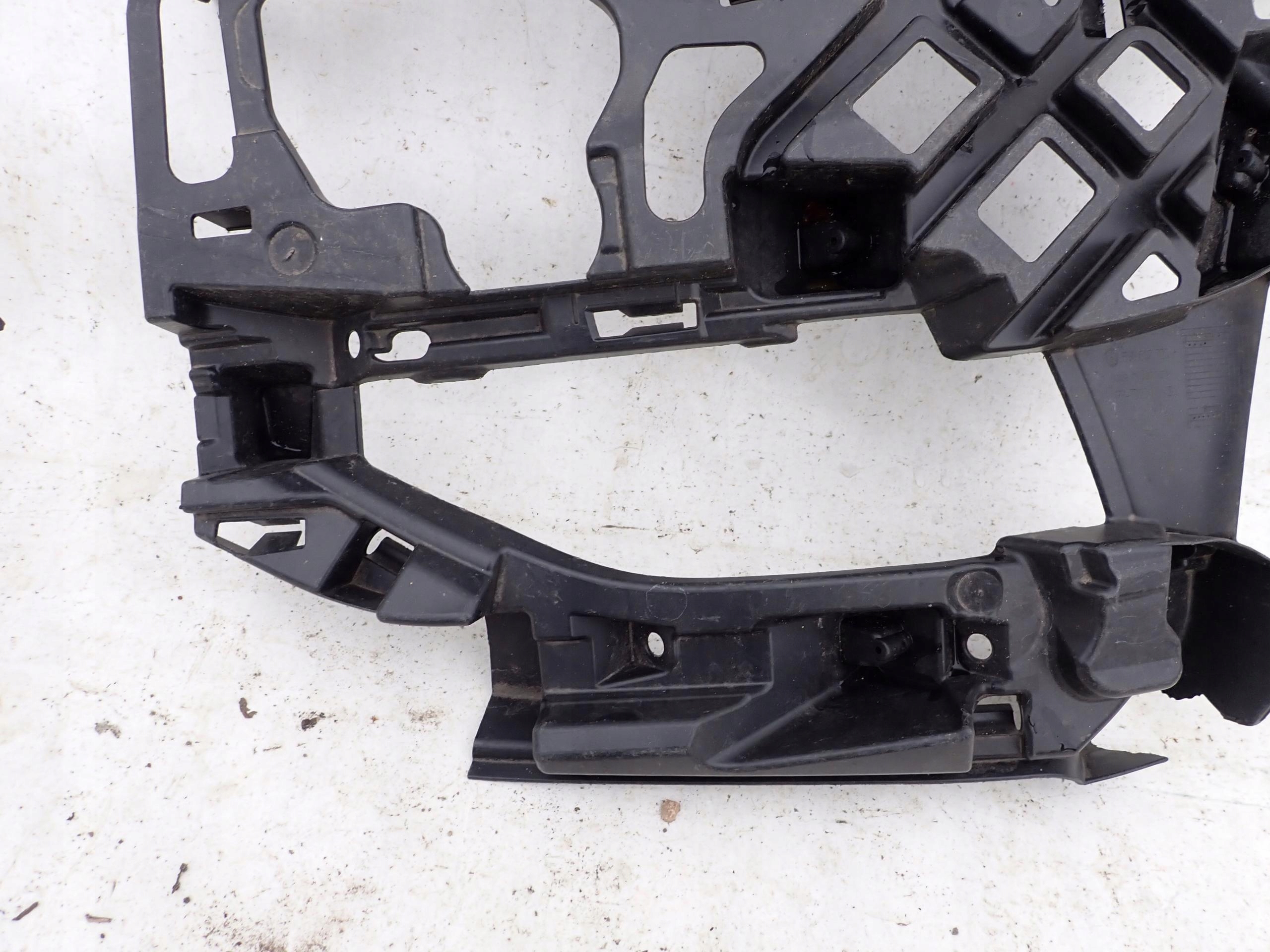VW GOLF 7 VII LIFT 16- bumper bracket left front