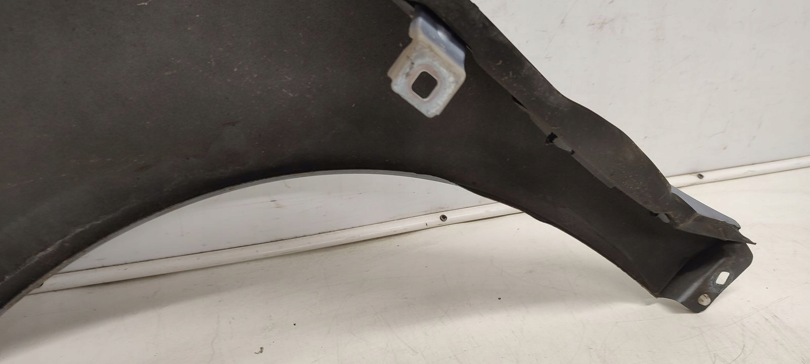 fender right front front Mercedes W169 5D 391