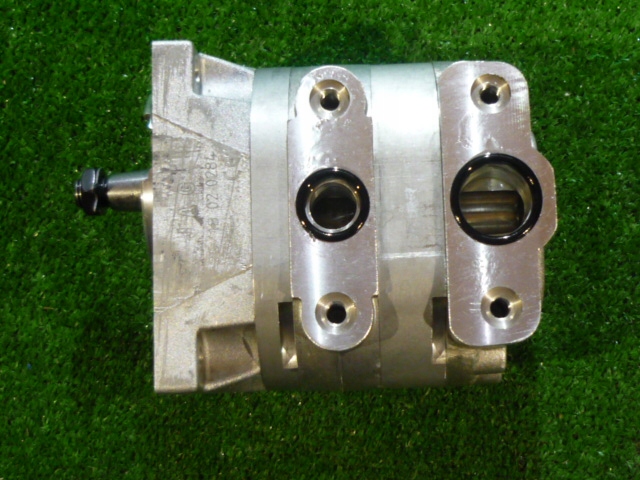 POMPA HYDRAULICZNA CLAAS 2-SEK. 656860 Marka maszyny Claas Inna