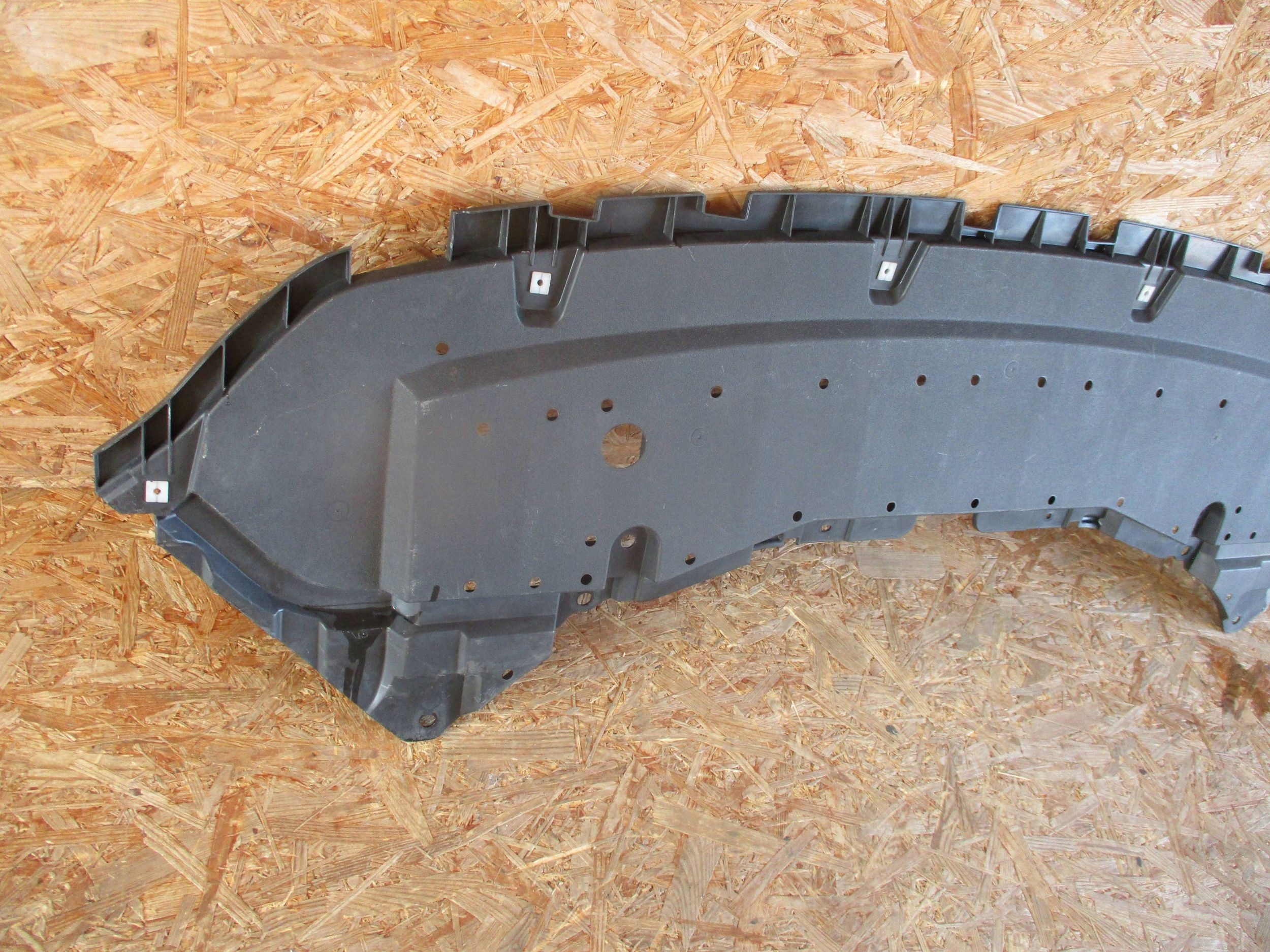 cover cover below front bumper LEXUS RX IV