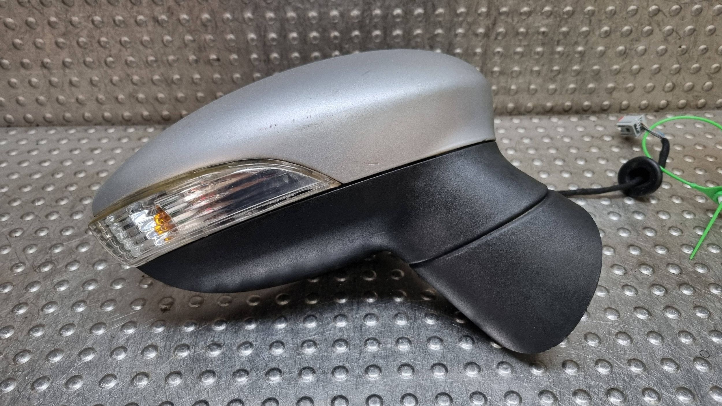 mirror right 6 PIN FORD FIESTA MK7 EUROPA