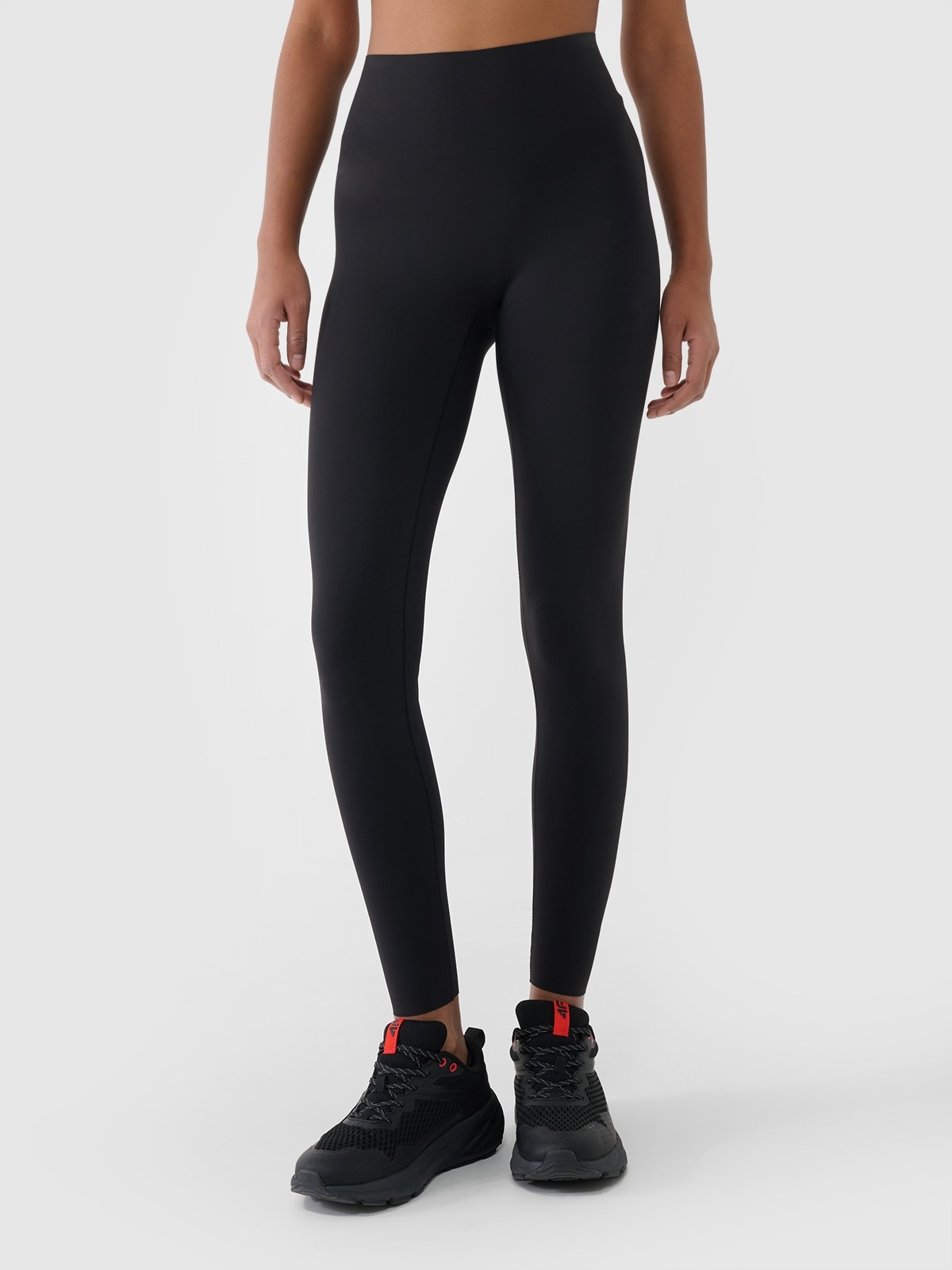 Dámské klasické dlouhé legíny 4F velikost XL