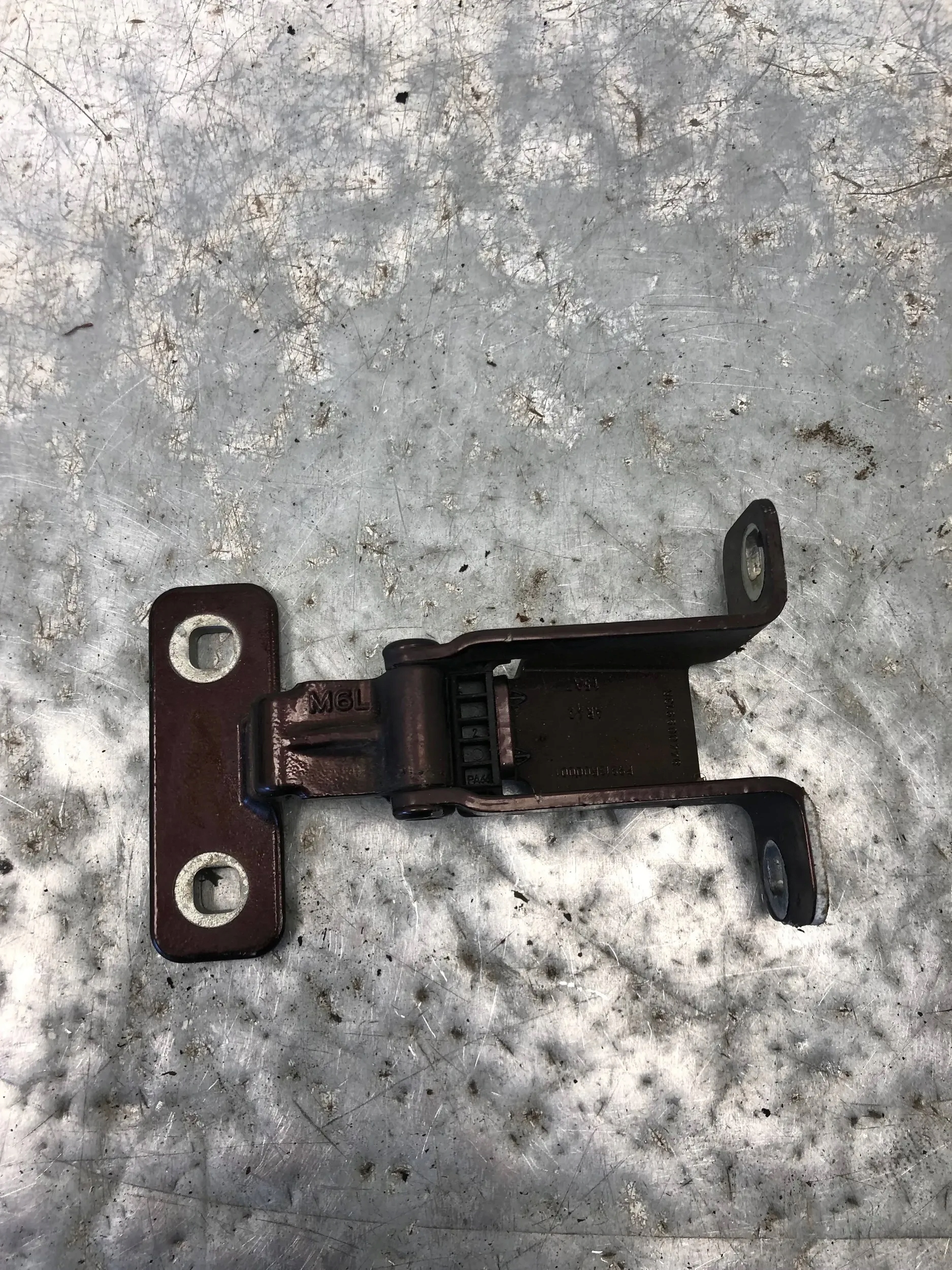 Scharnier Tür heck DACIA DOKKER TECNG 844009913R