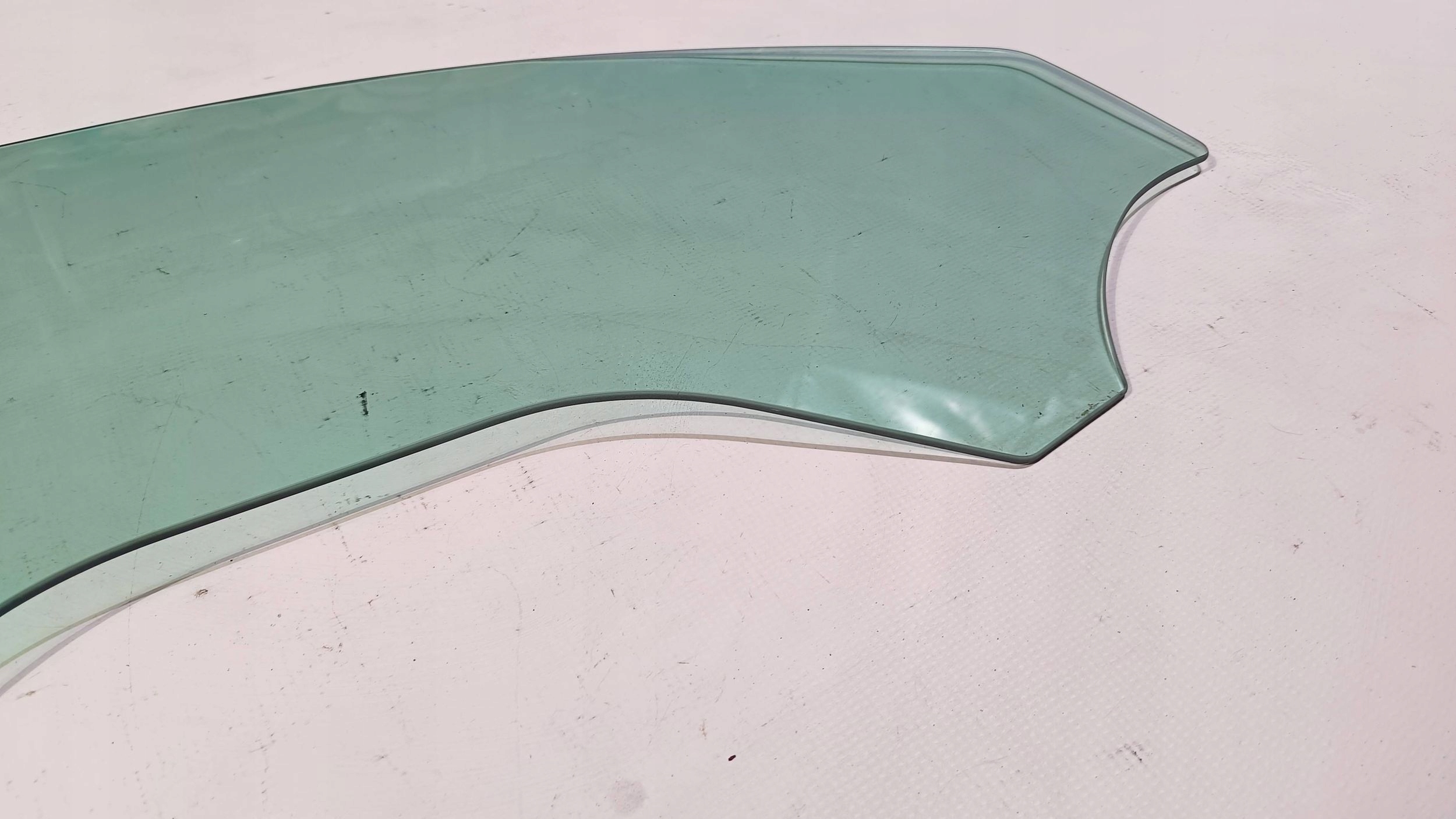 window door right Chevrolet Camaro cabrio 2016+