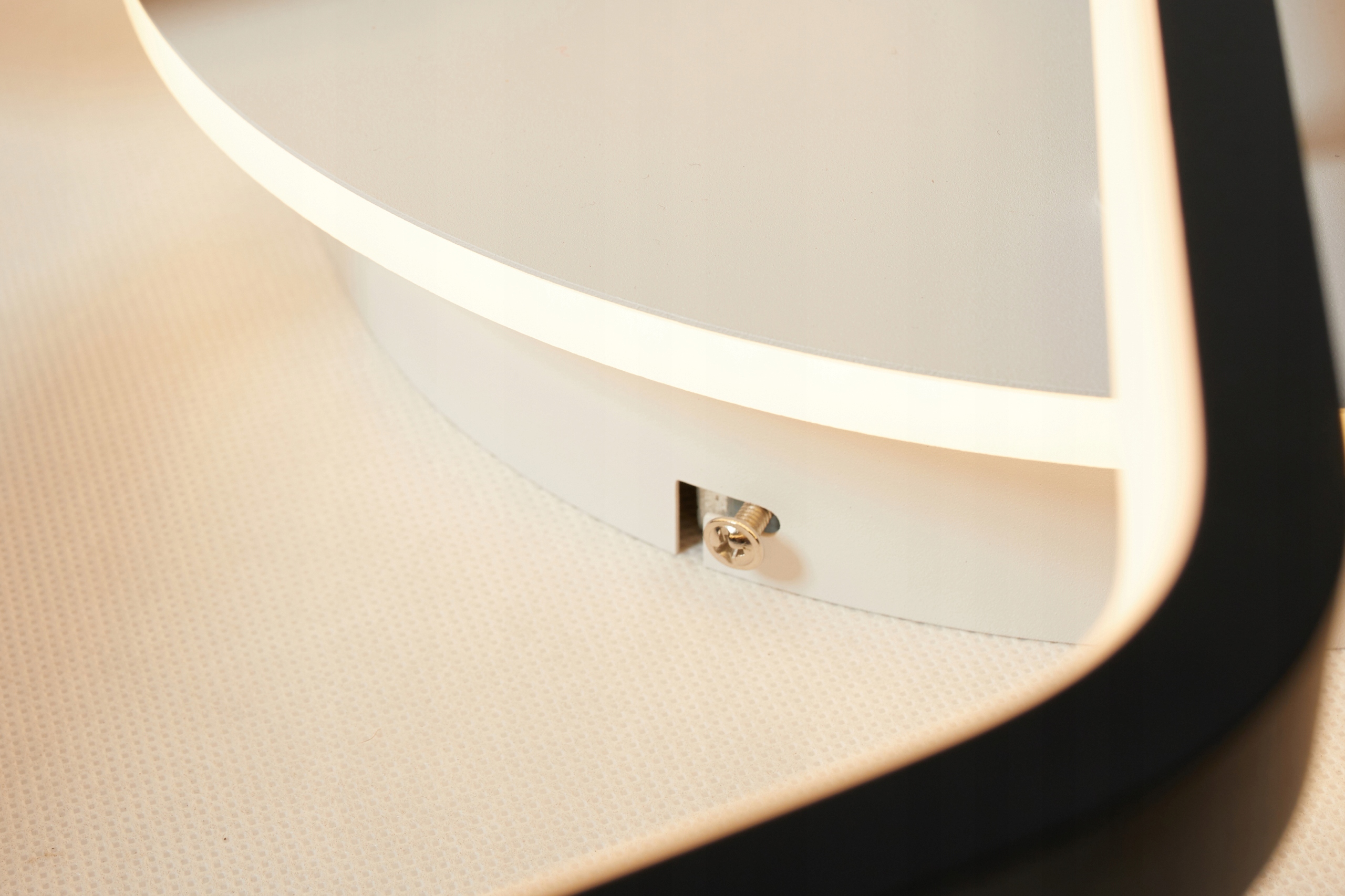 Plafon z pilotem Inteligetna lampa sufitowa LED Kod producenta LS044T089T