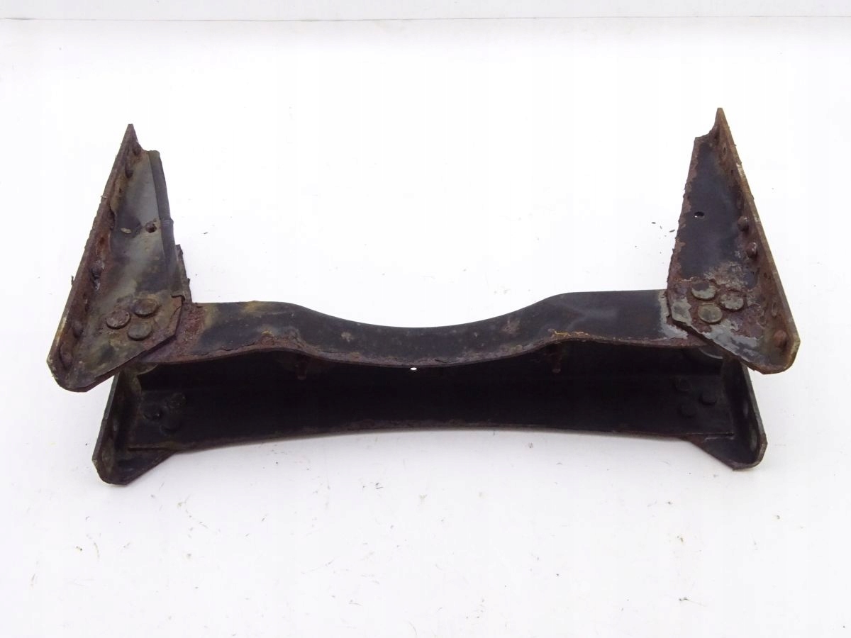 VOLVO FL6 00-06 ЛУЧ КРОНШТЕЙН РАМЫ 22,5