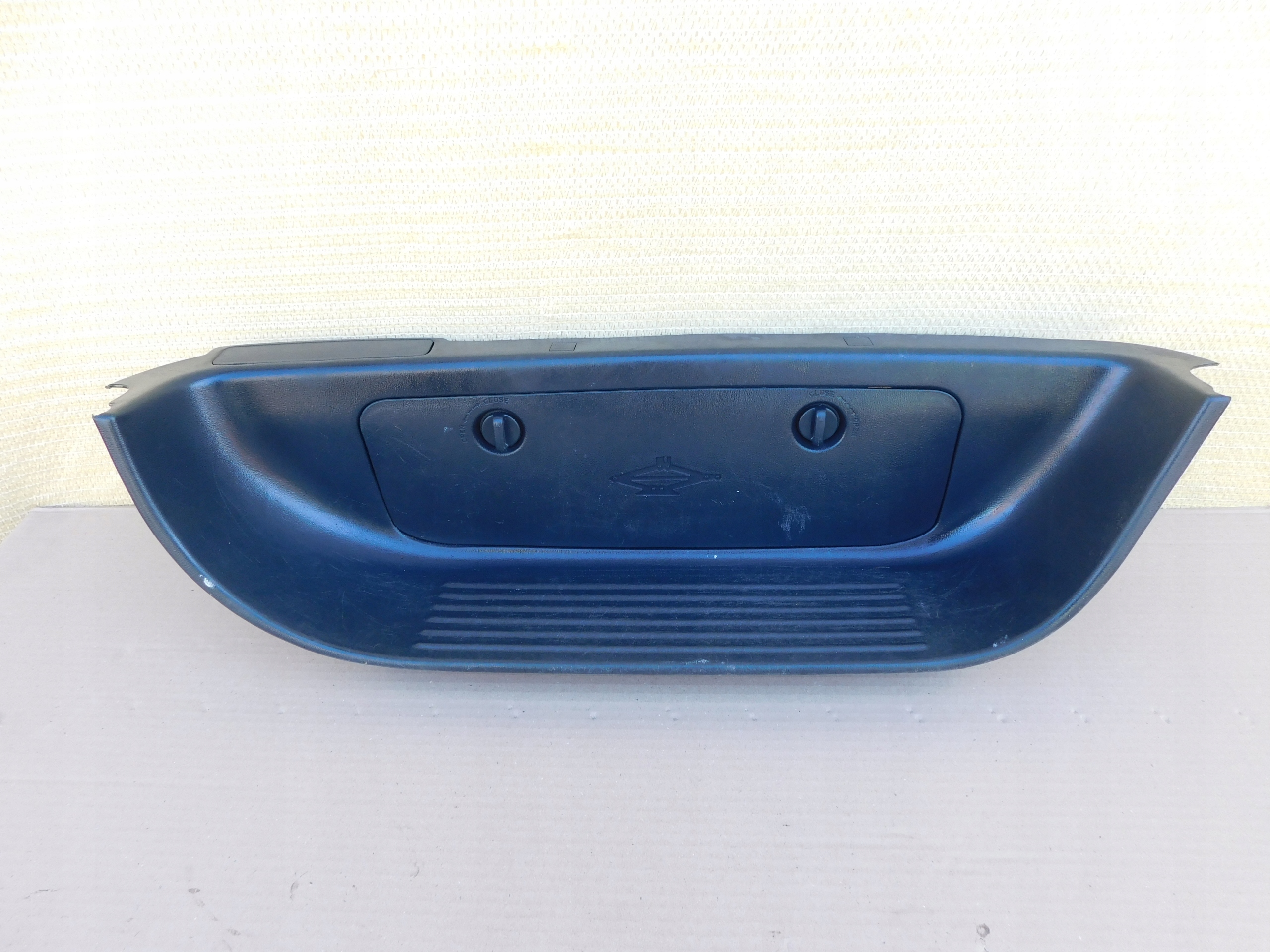 cap threshold right front Hyundai H1 II Starex 85872-4H000