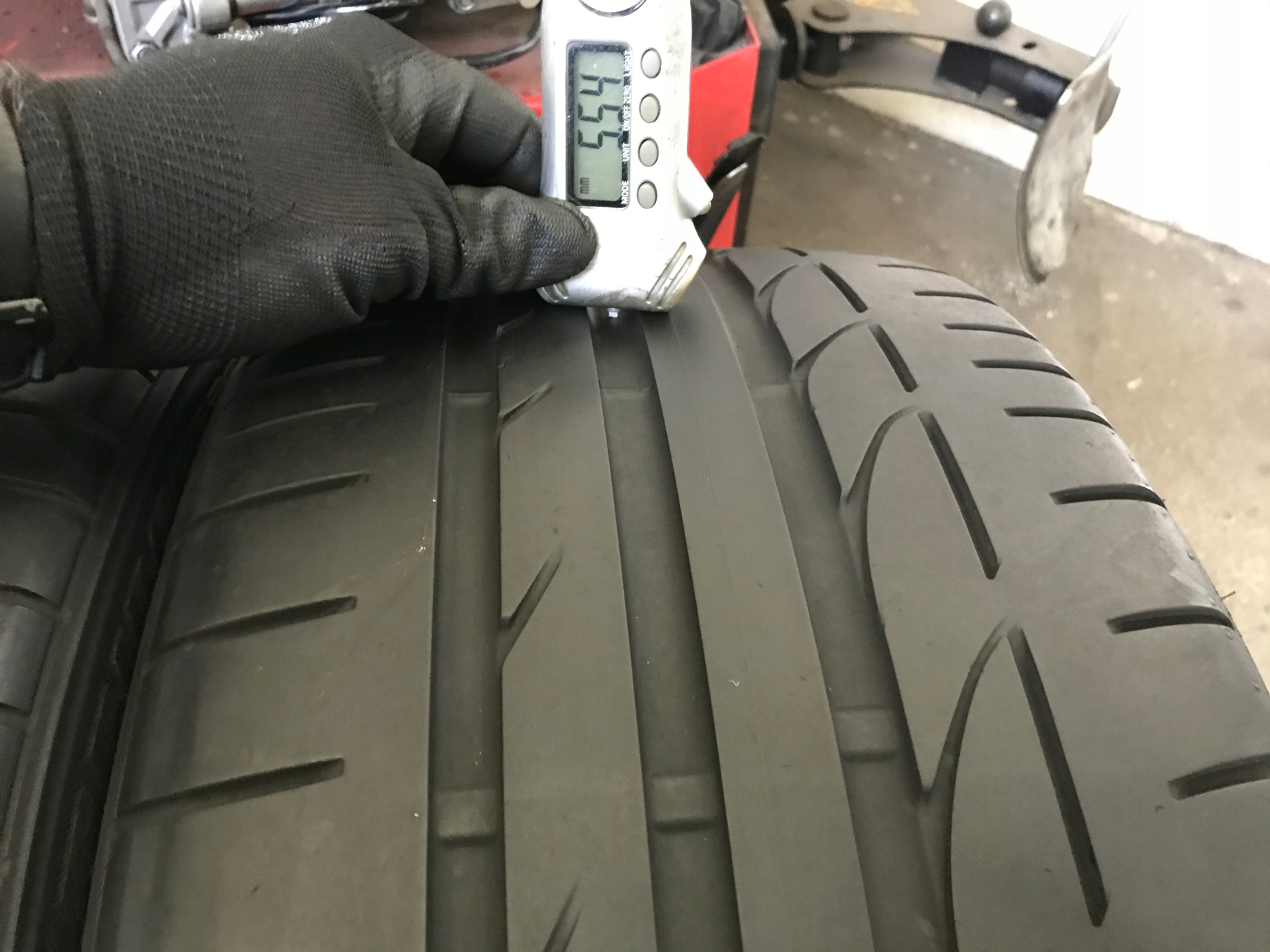 2 tyres summer 255/40R18 Bridgestone Potenza S001 Run Flat 6mm