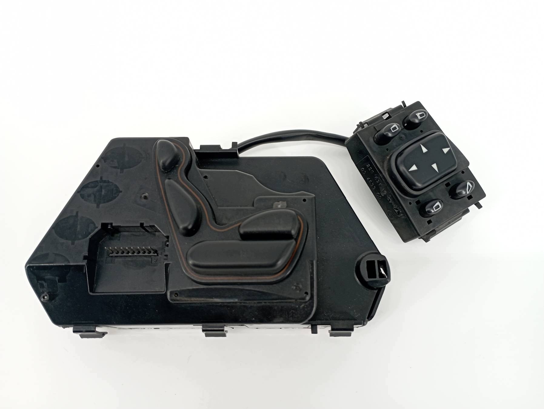 Schalter SITZ 2208214179 Audi Q3 und (2011- )