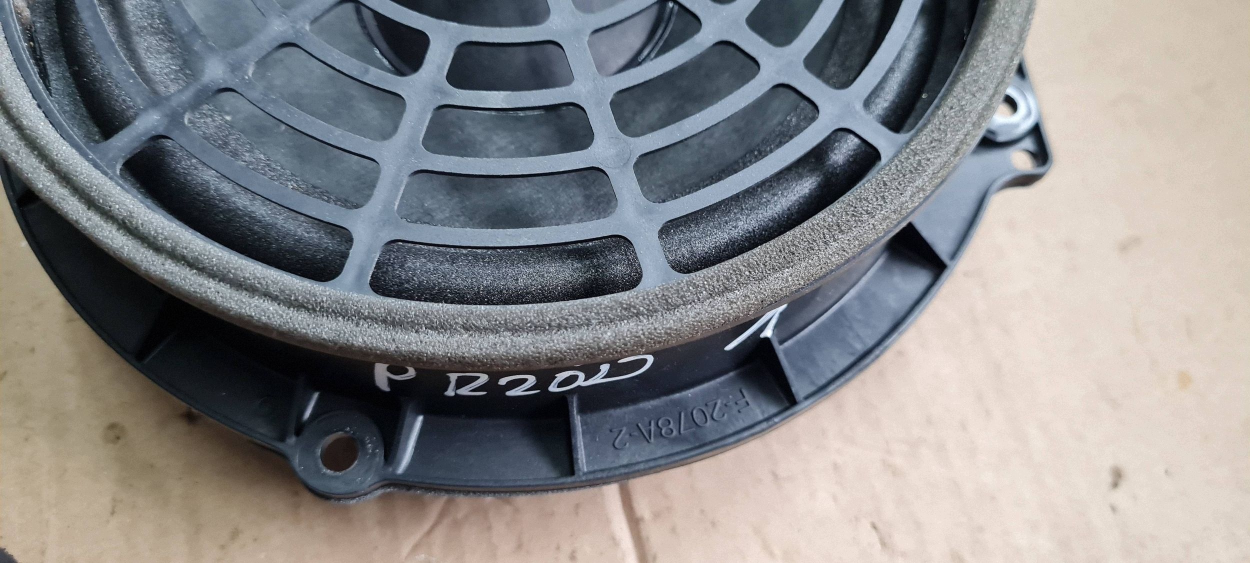 A6 C7 4G LIFT speaker door front front left right A7 4G 4G2035415