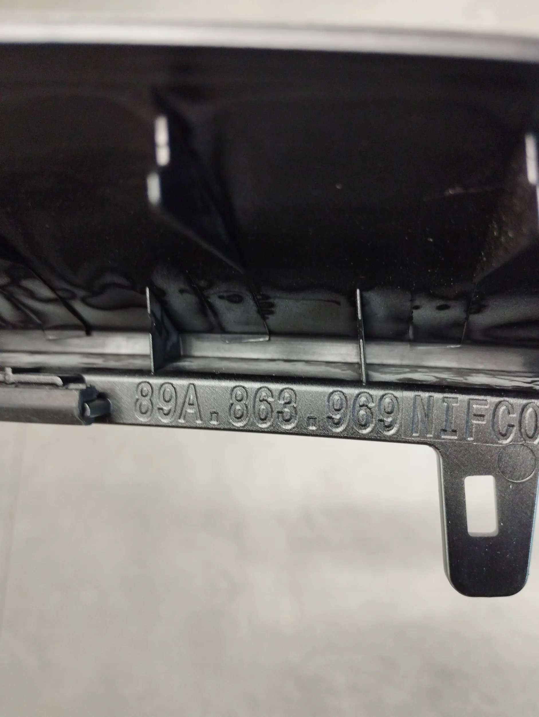 Audi Q4 e-tron cover frame TUNELU 89A863969