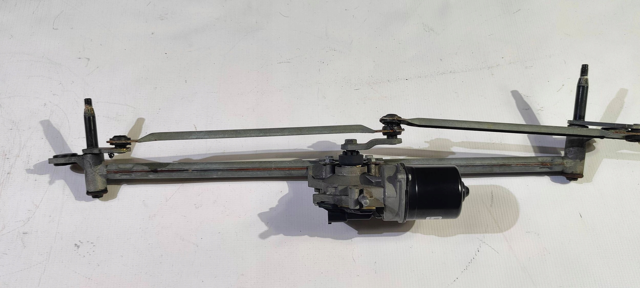 Wischergestänge Motor Ford Explorer 2011-2019