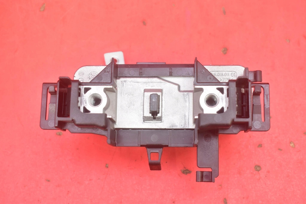 ignition key button START/STOP 6V0905217 5K0953254A SKODA OCTAVIA III