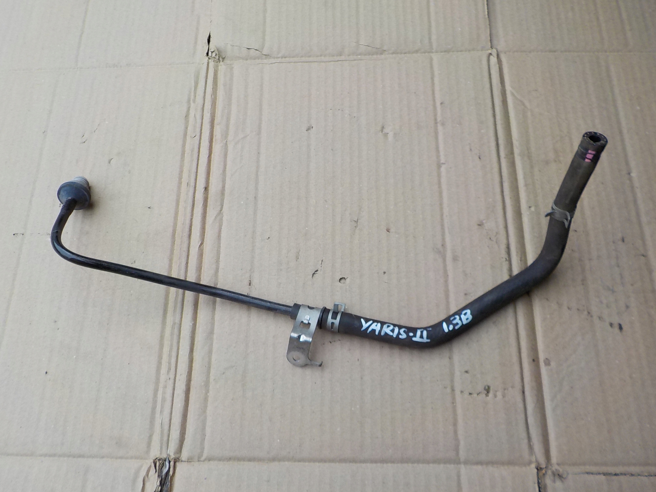 prijenos serva toyota yaris II 1,3 VVTI 2007r