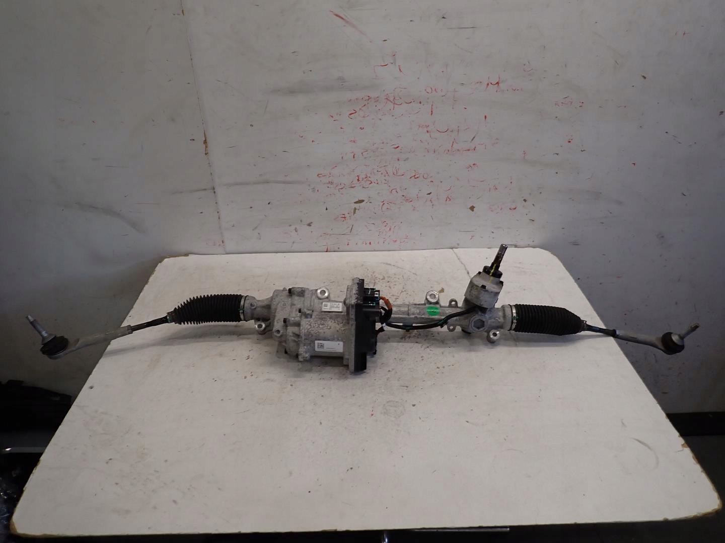 servo control TESLA 3 Y 2020- 1044831-00-J