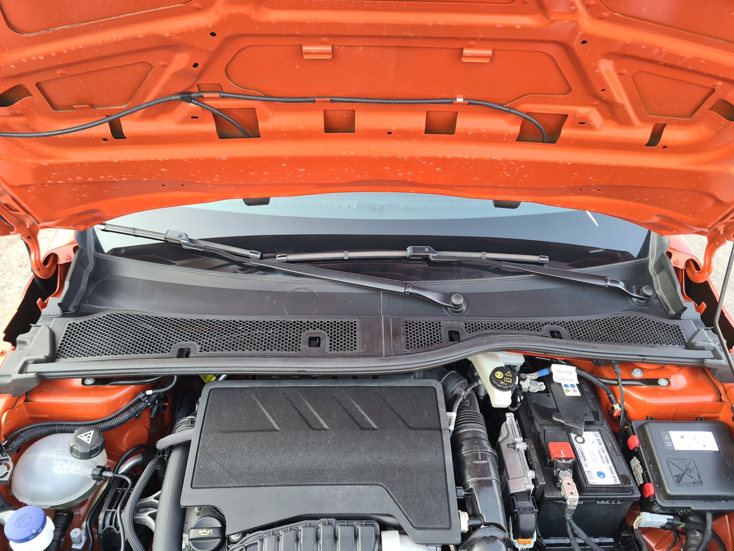 PODSZYBIE GÓRNE DOLNE OPEL CORSA F EUROPA