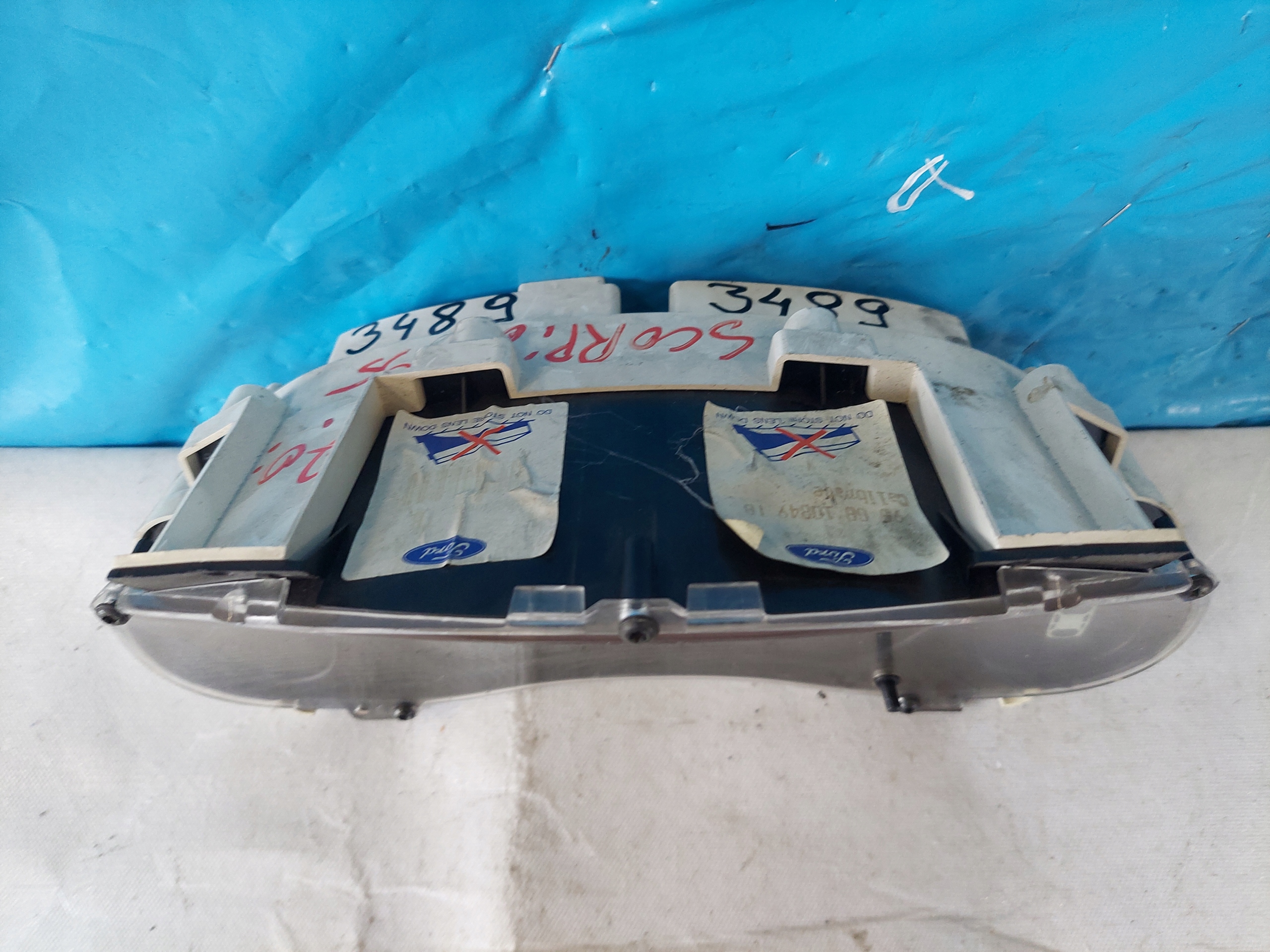dials clock FORD SCORPIO II 2.0 B 95GB10849TB