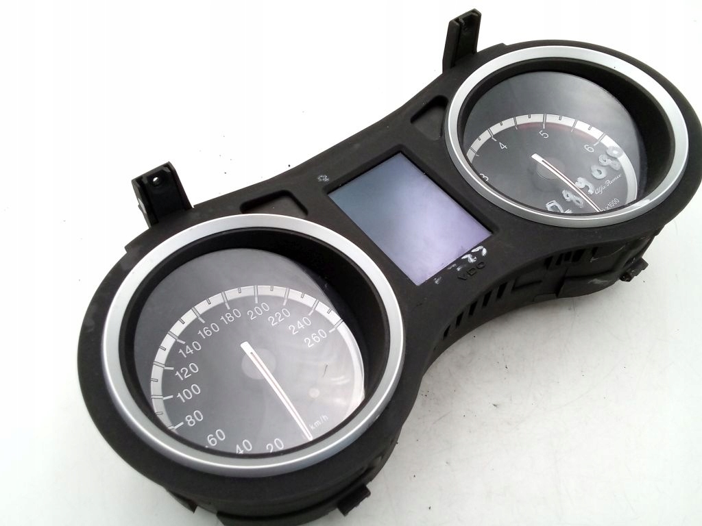 Alfa Romeo 159 dials dials predkosciomierz 0156072820