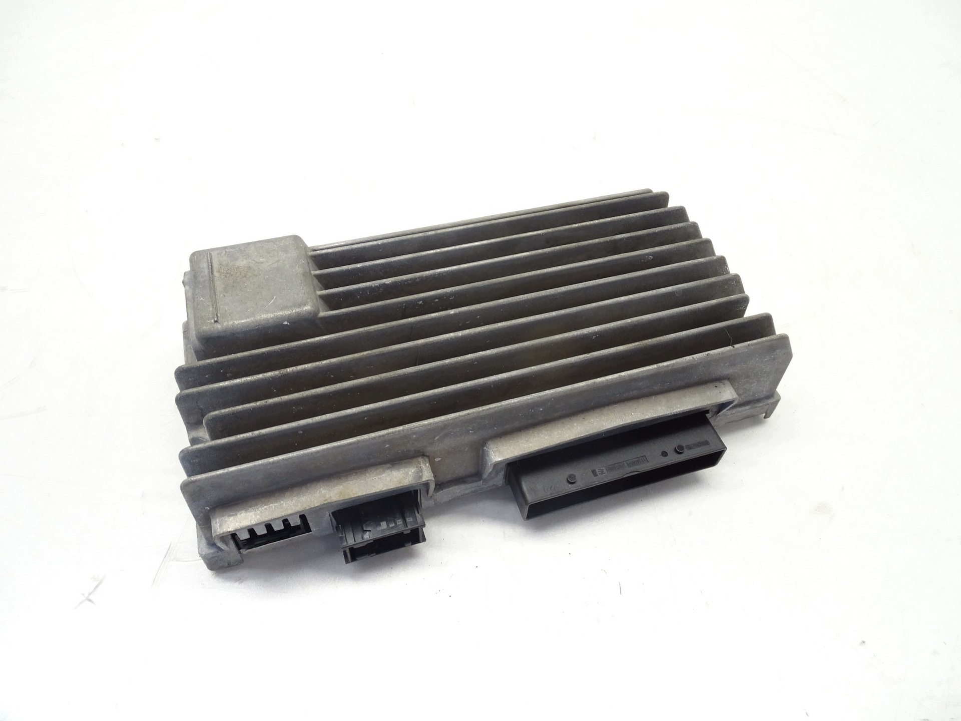 amplifier bang OLUFSEN module AUDI Q3 Q5 A4 B8 A5 8T 8T1035223A
