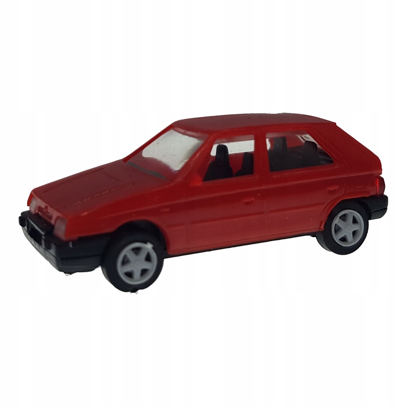 Škóda Favorit červená 3 ks Igra Model kit H0