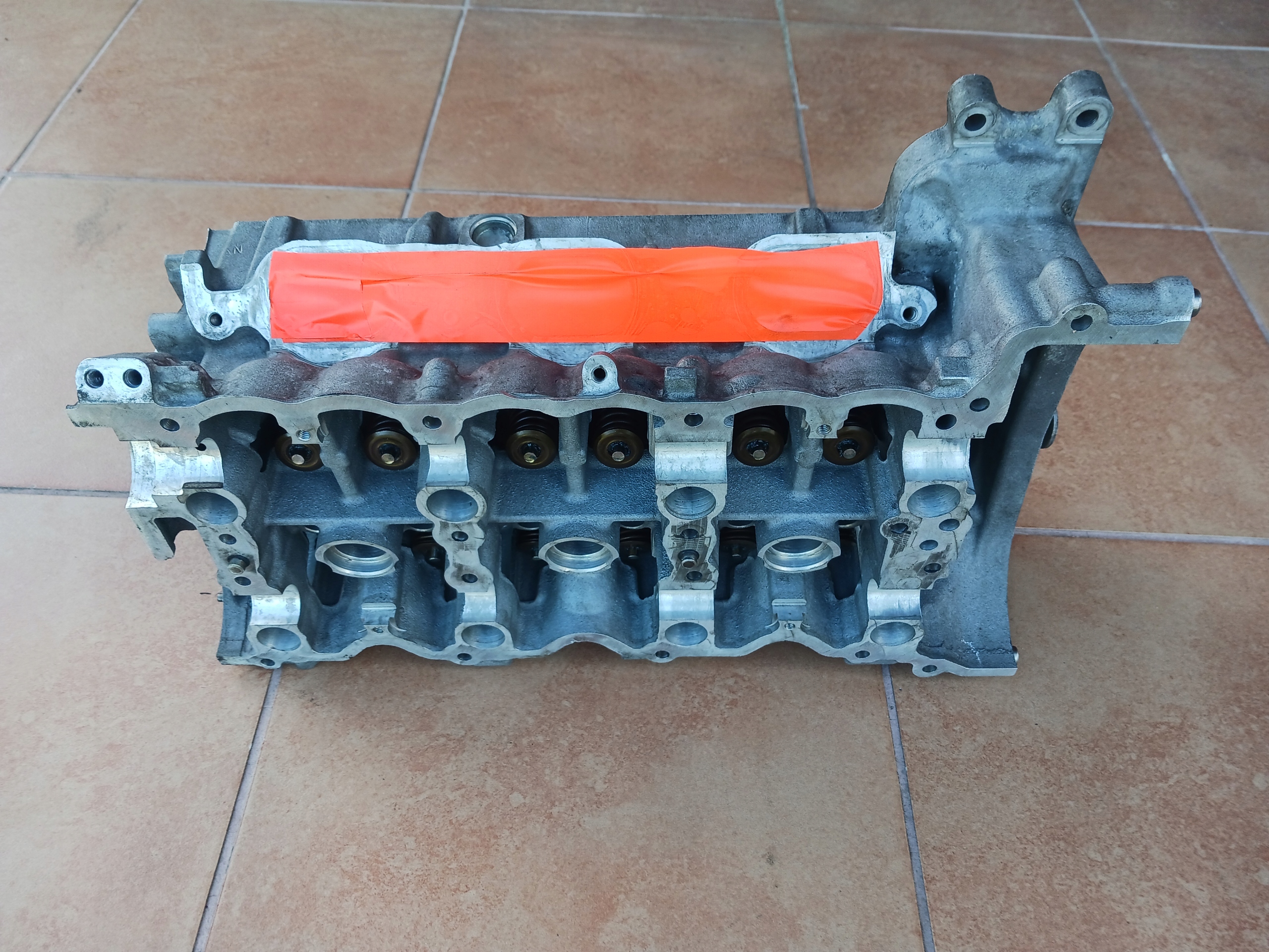 TESTATA MERCEDES W212 W219 3,5 CGI R2720163001