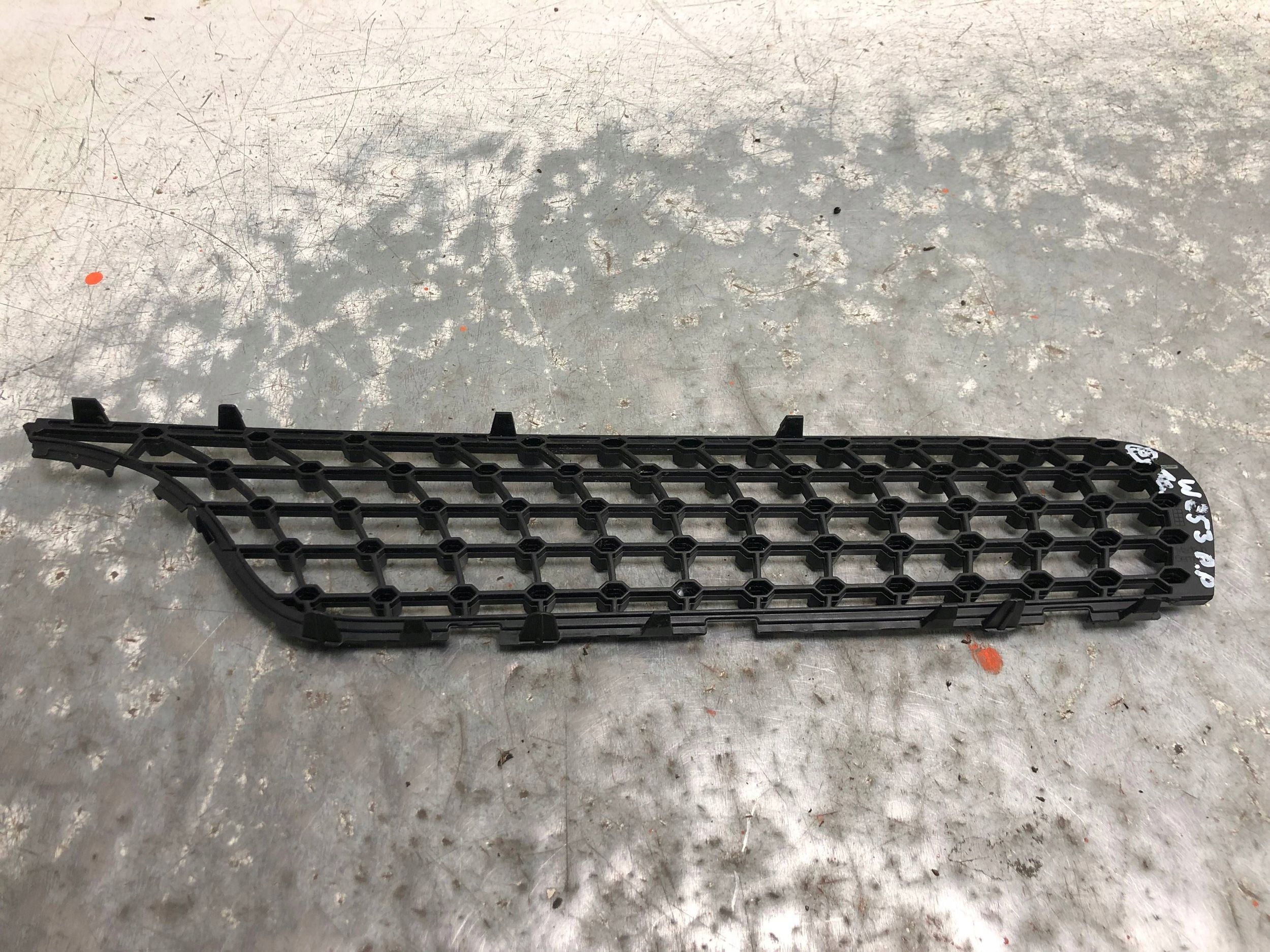 grid GRILLA right MERCEDES W253 X253 A2538881400