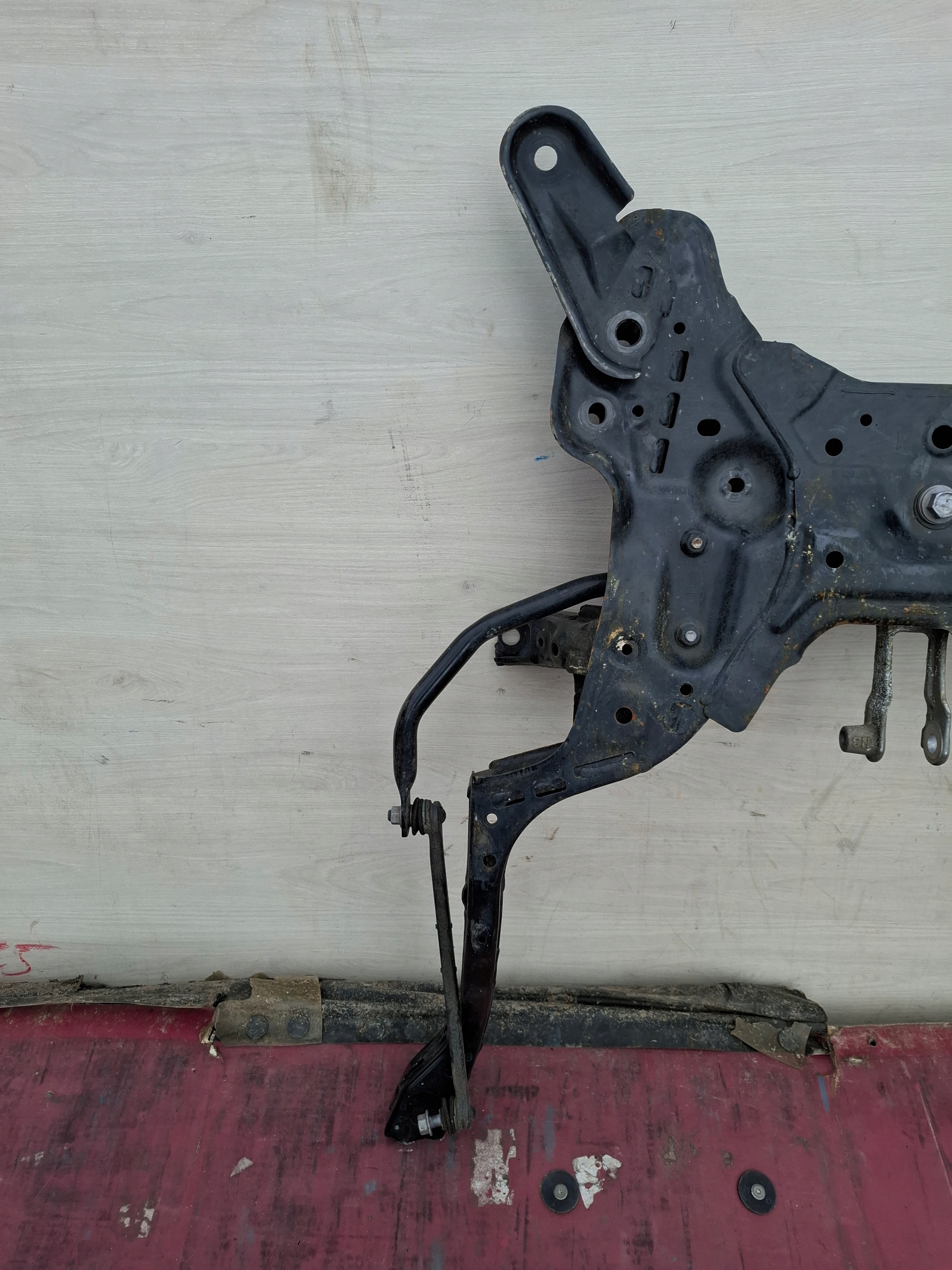 axle beam front TOYOTA AYGO X 1.0 24r