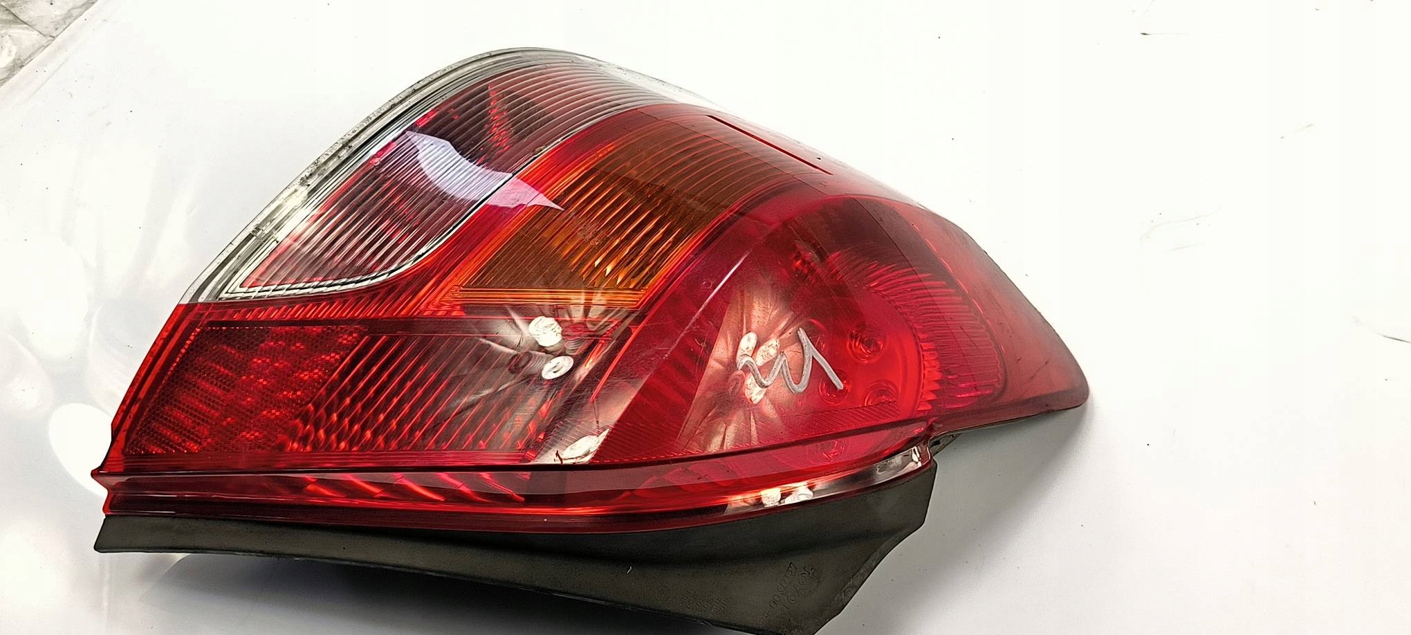 light left rear part TOYOTA YARIS II