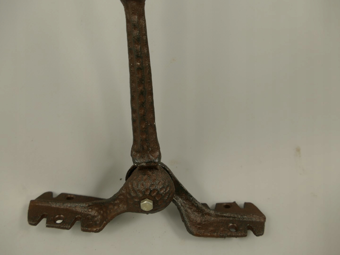 Wiatrowskaz żeliwny motyw kogut patynowany brąz Kod producenta xxxx