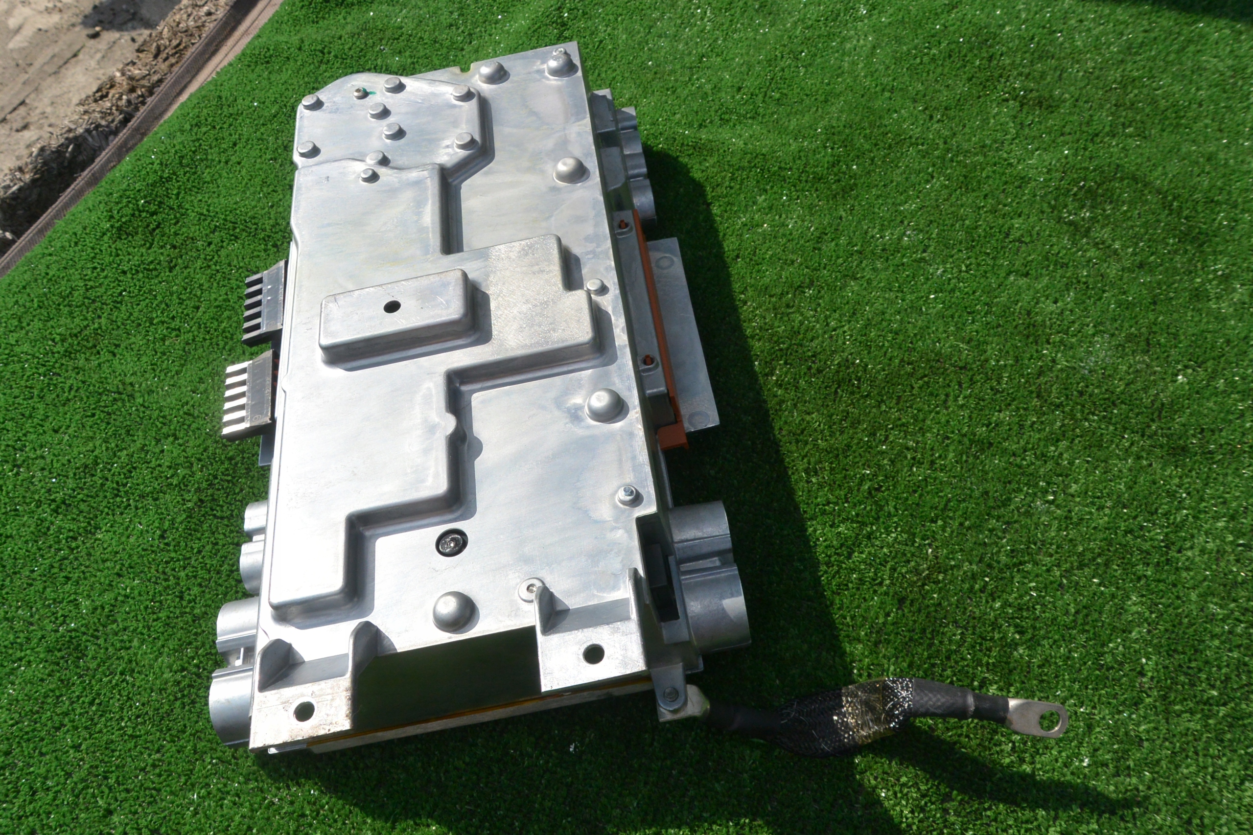 TESLA MODEL S REGULATOR di tensione 12-16 P85
