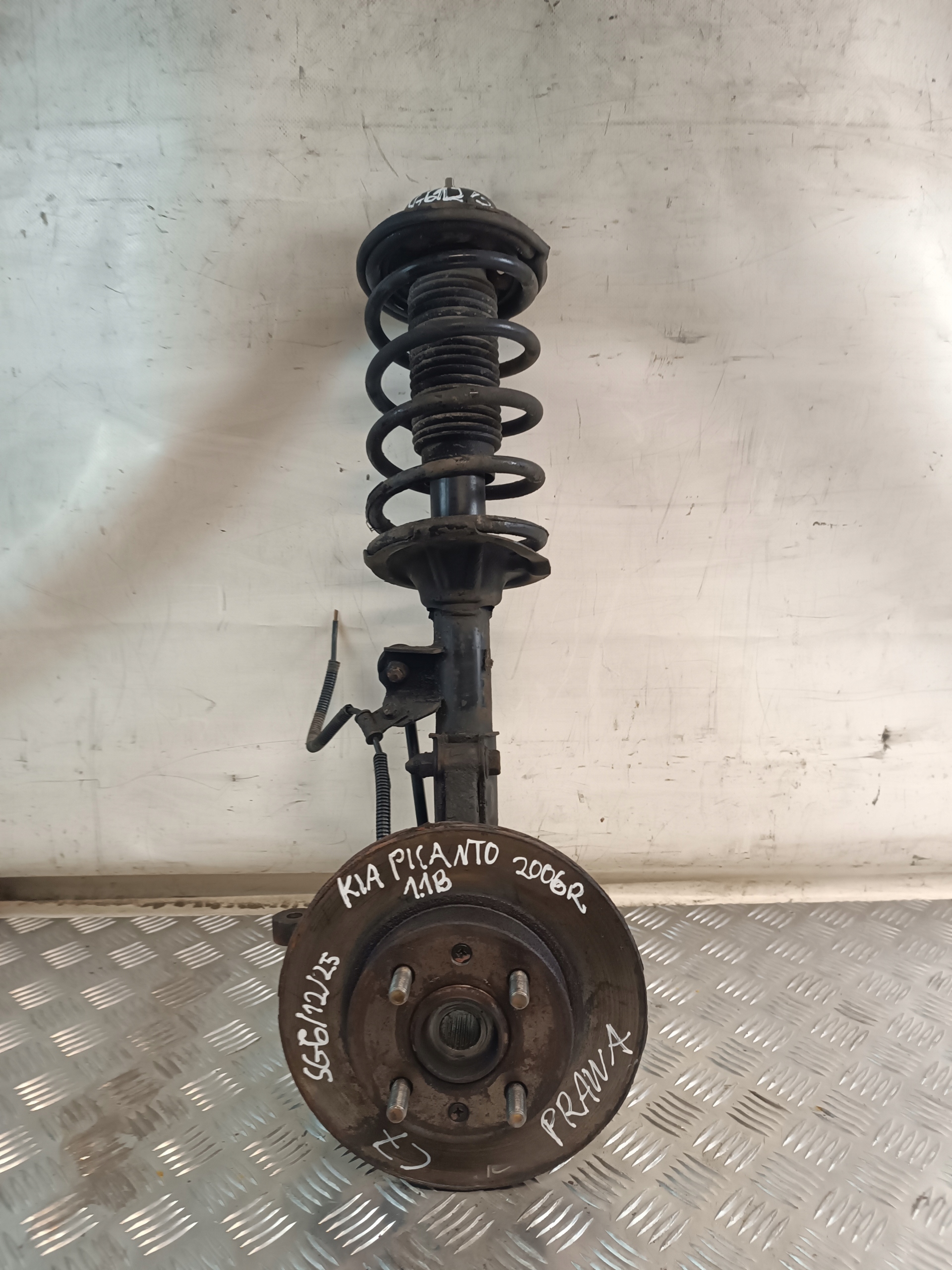 McPherson right front KIA PICANTO 2006r 1.1B