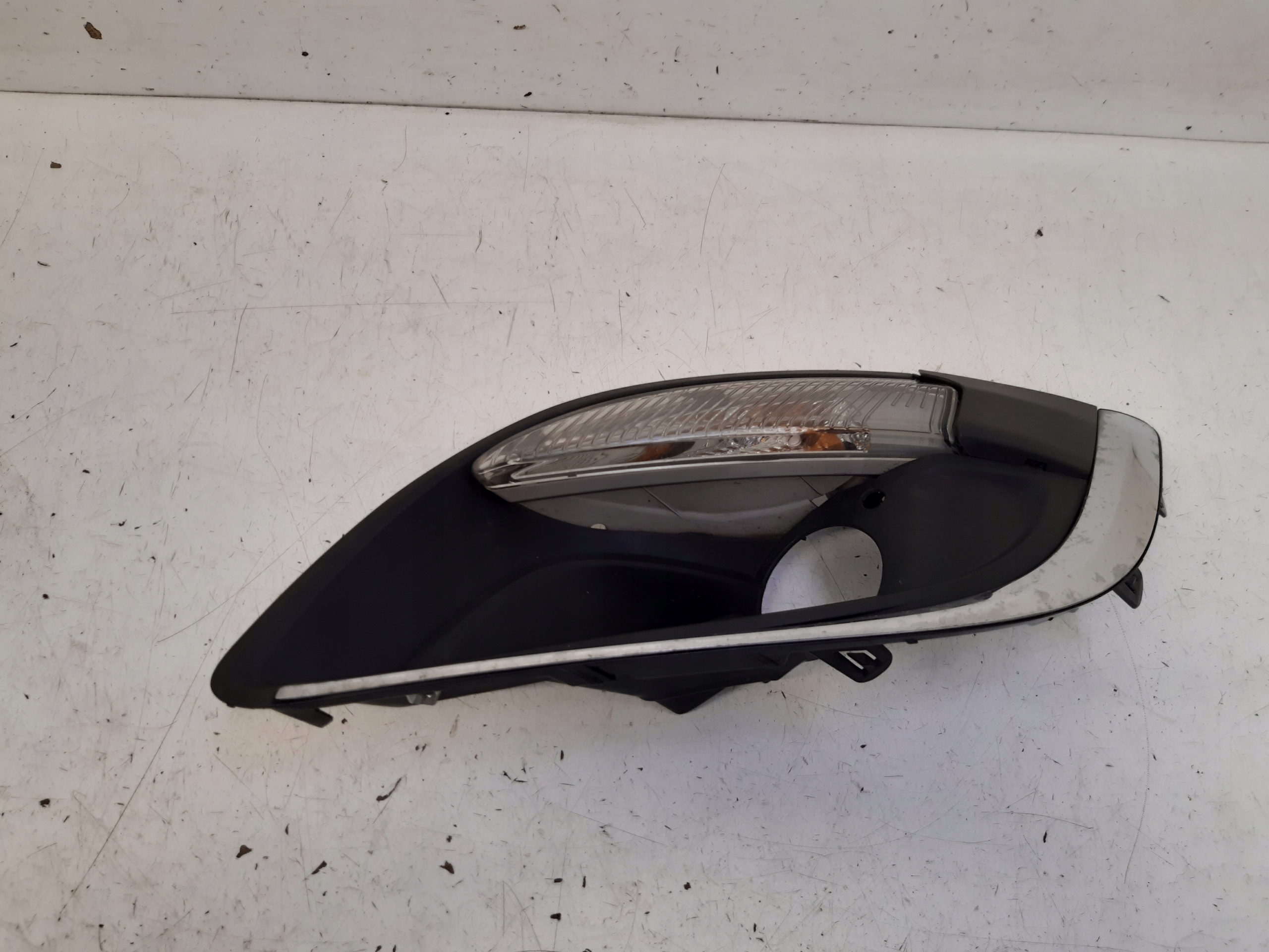 indicator grid left 13367142 Opel Astra J