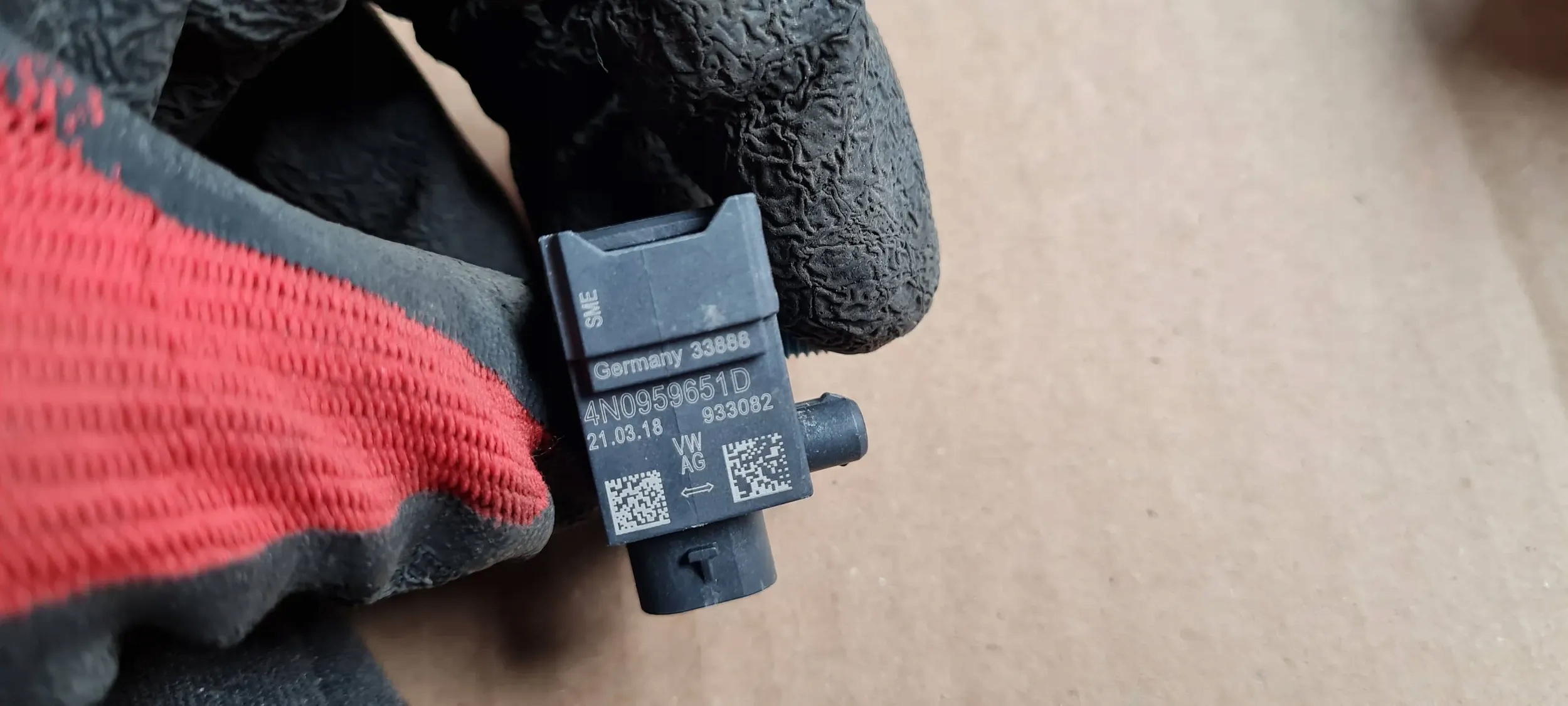 SQ5 Q5 80A CRASHSENSOR DRUCKSENSOR UDERZENIOWY CONNECTOR CONTACT 4N0959651D A6 C8 A7