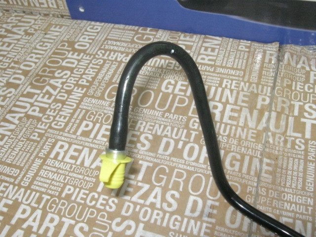 PRZEWÓD SPRZĘGŁA MASTER II MOVANO 2.5 DCI ORYG Producent części Renault OE