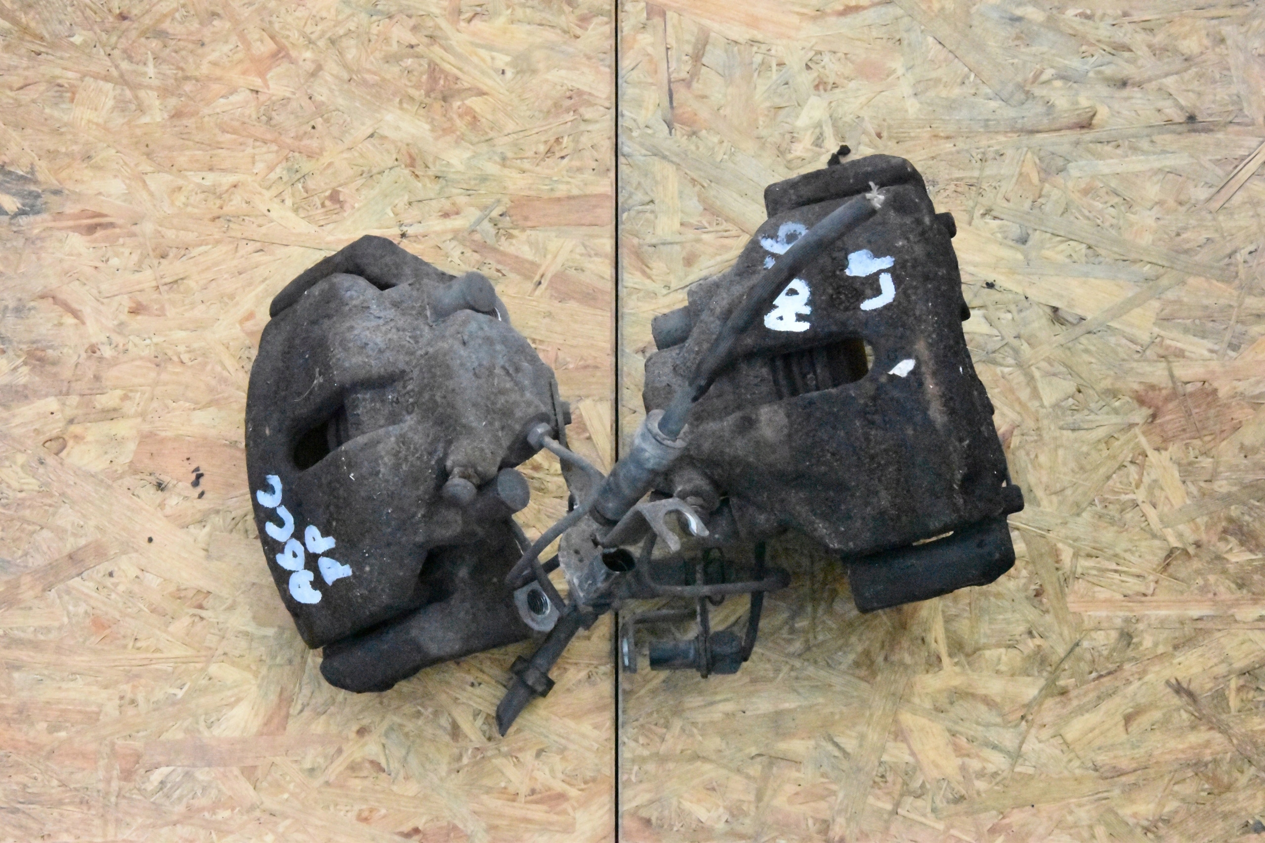 calipers brake left or right AUDI A6 C6