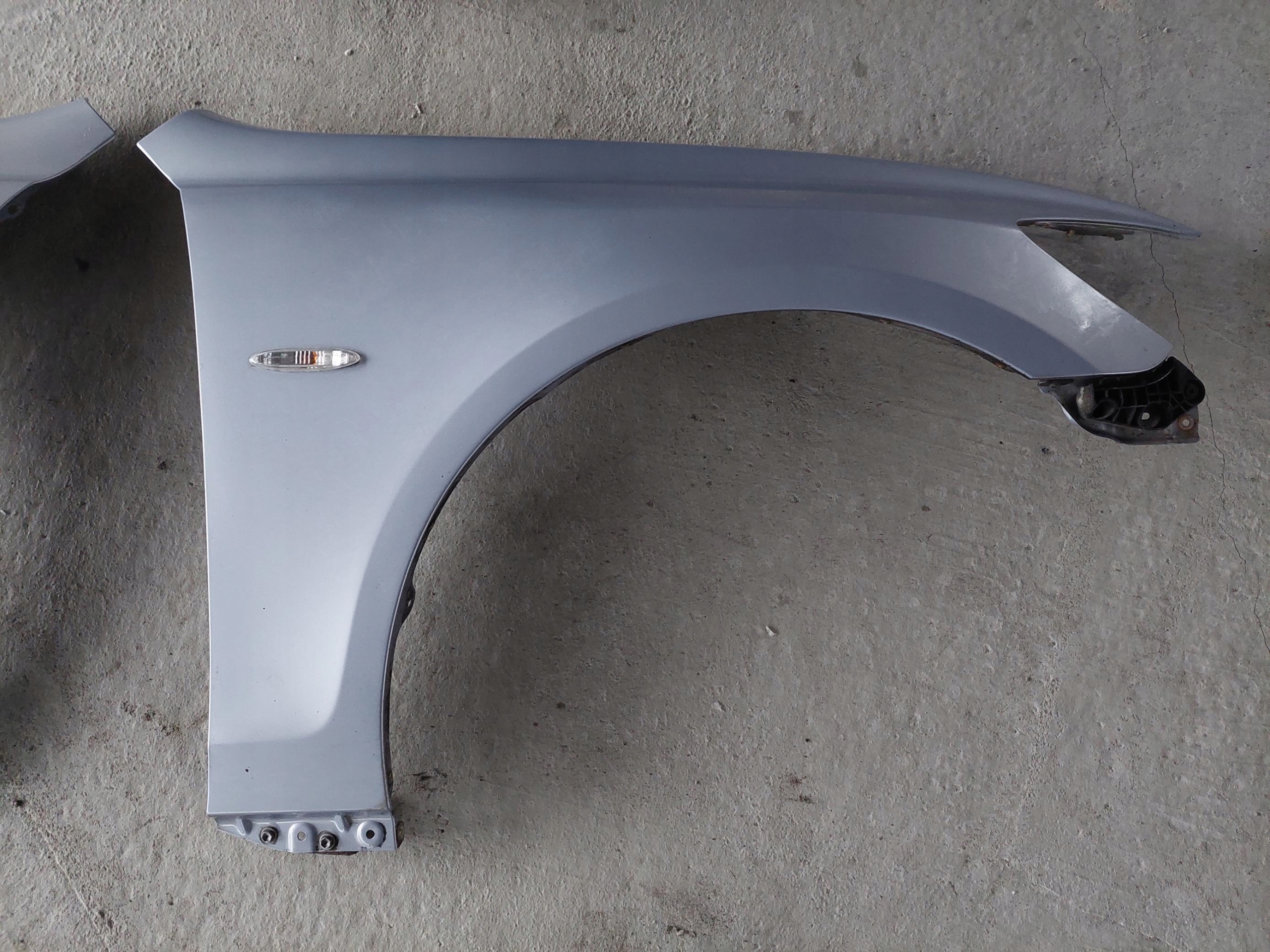 fender right front front LEXUS GS III 450H 300 430 8T9