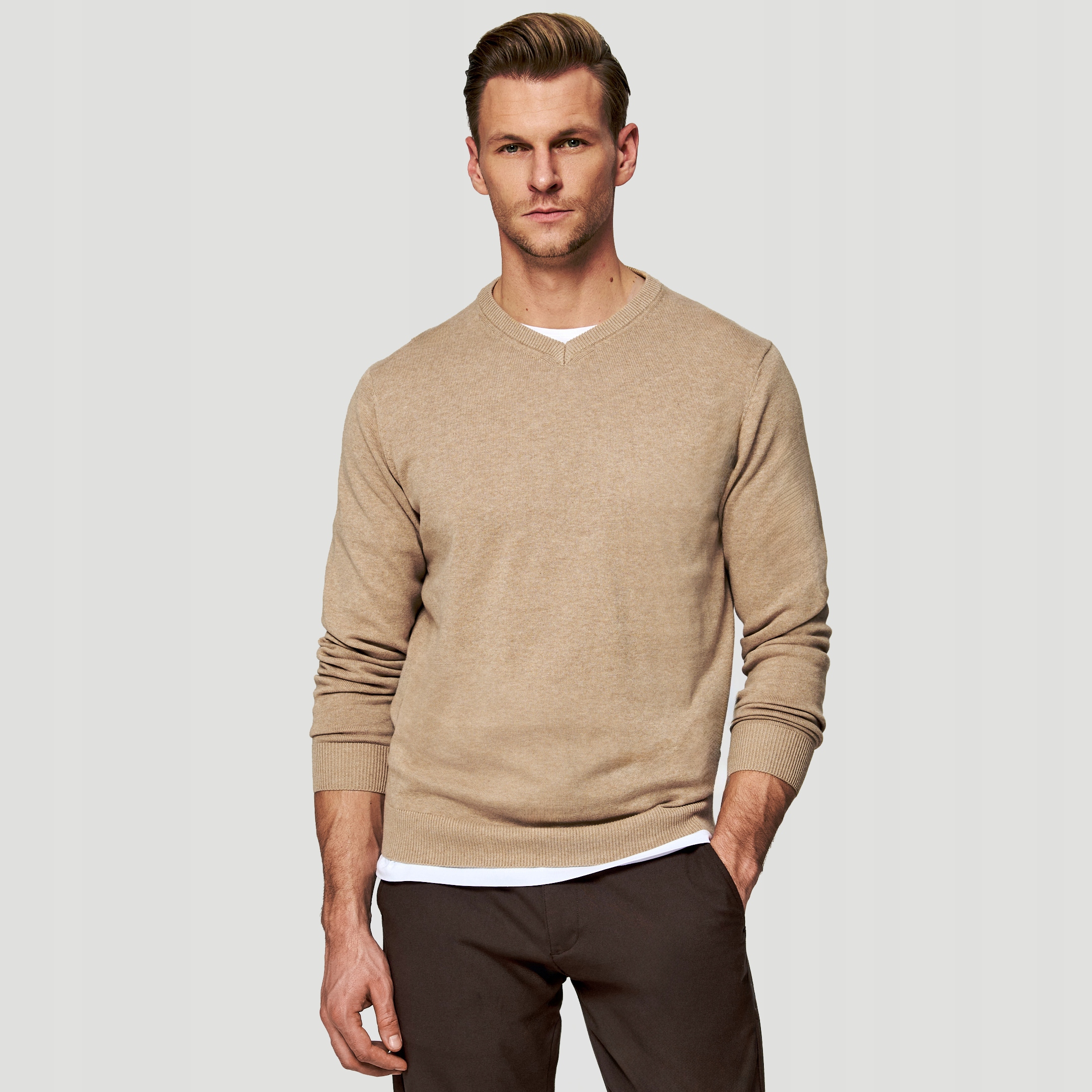 Béžový bavlněný pánský svetr v-neck Premium Pako Lorente vel 3XL