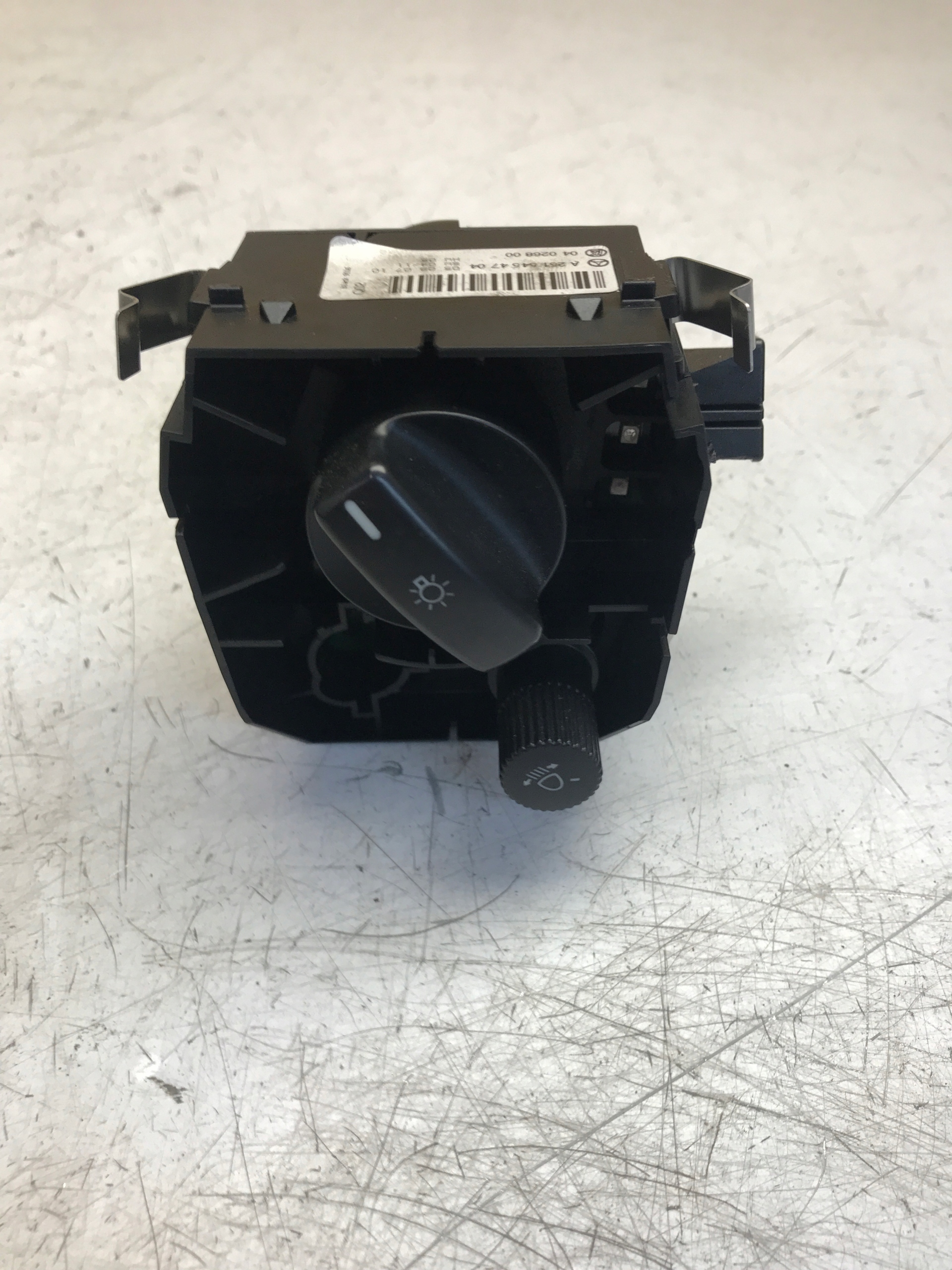 interruttore luci MERCEDES W251 R-KLASA A2515454704