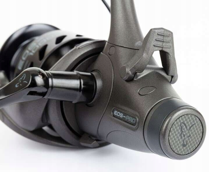 EOS 10K pro Waga 526 g