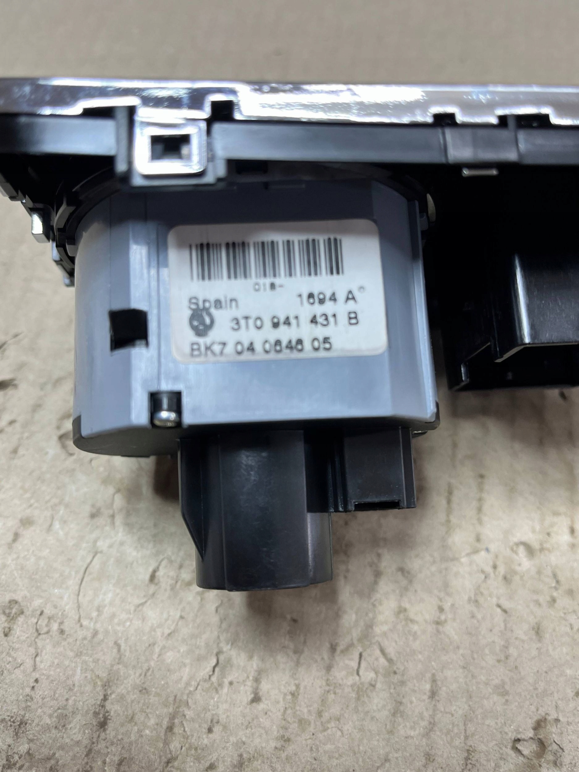 interruttore luci Skoda Superb B6 (3T) 3T0941431B