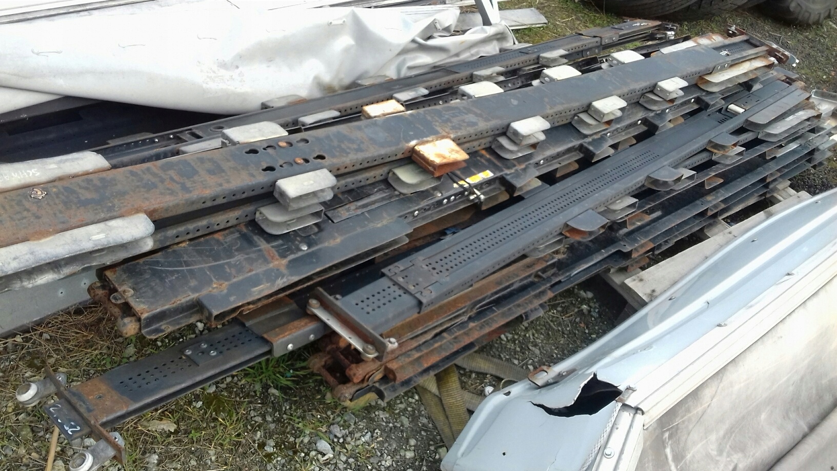 SŁUPEK KONICA KŁONICA NACZEPY KRONE SCHMITZ KOGEL STANDARD MEGA