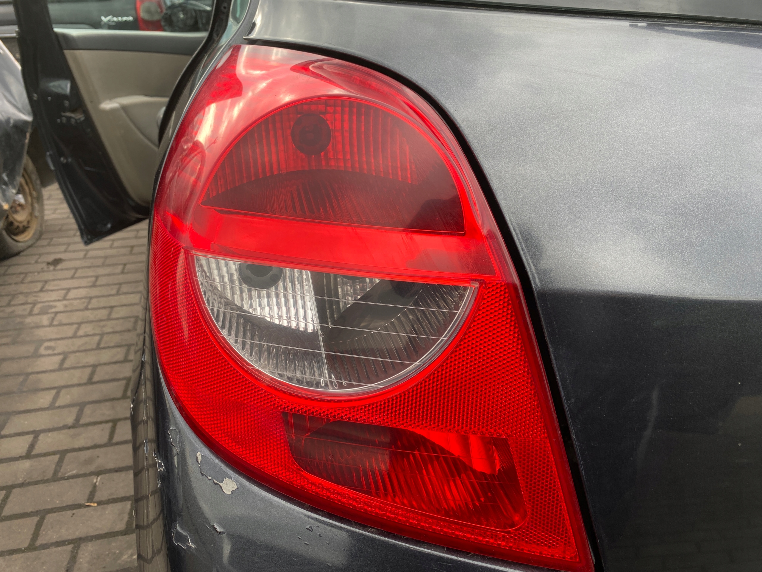 Renault Clio 3 III 05-14 light left TYNA rear part